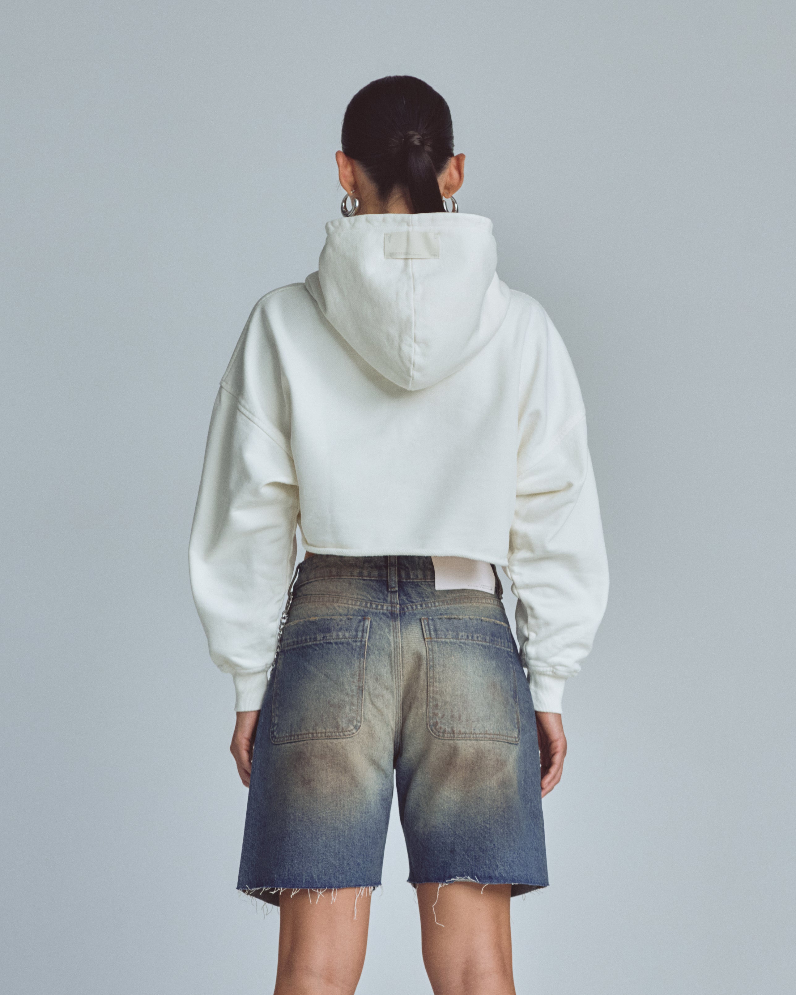 W Stardust Symbol Cropped Hoodie White