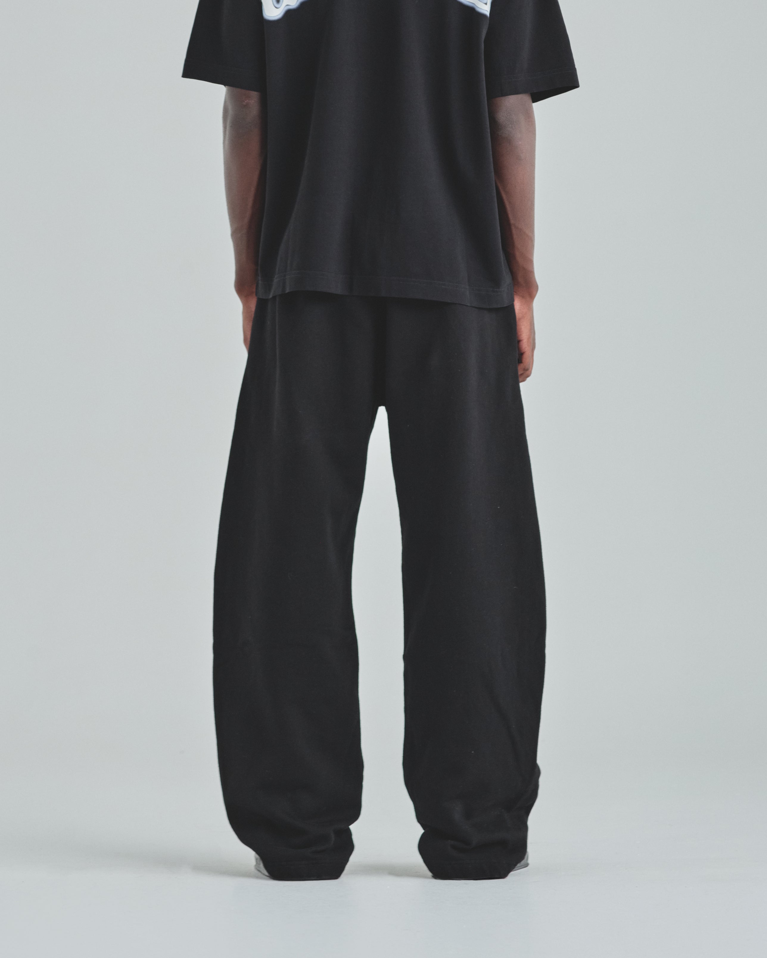 Act 1 UNDGLD Straightpants Black