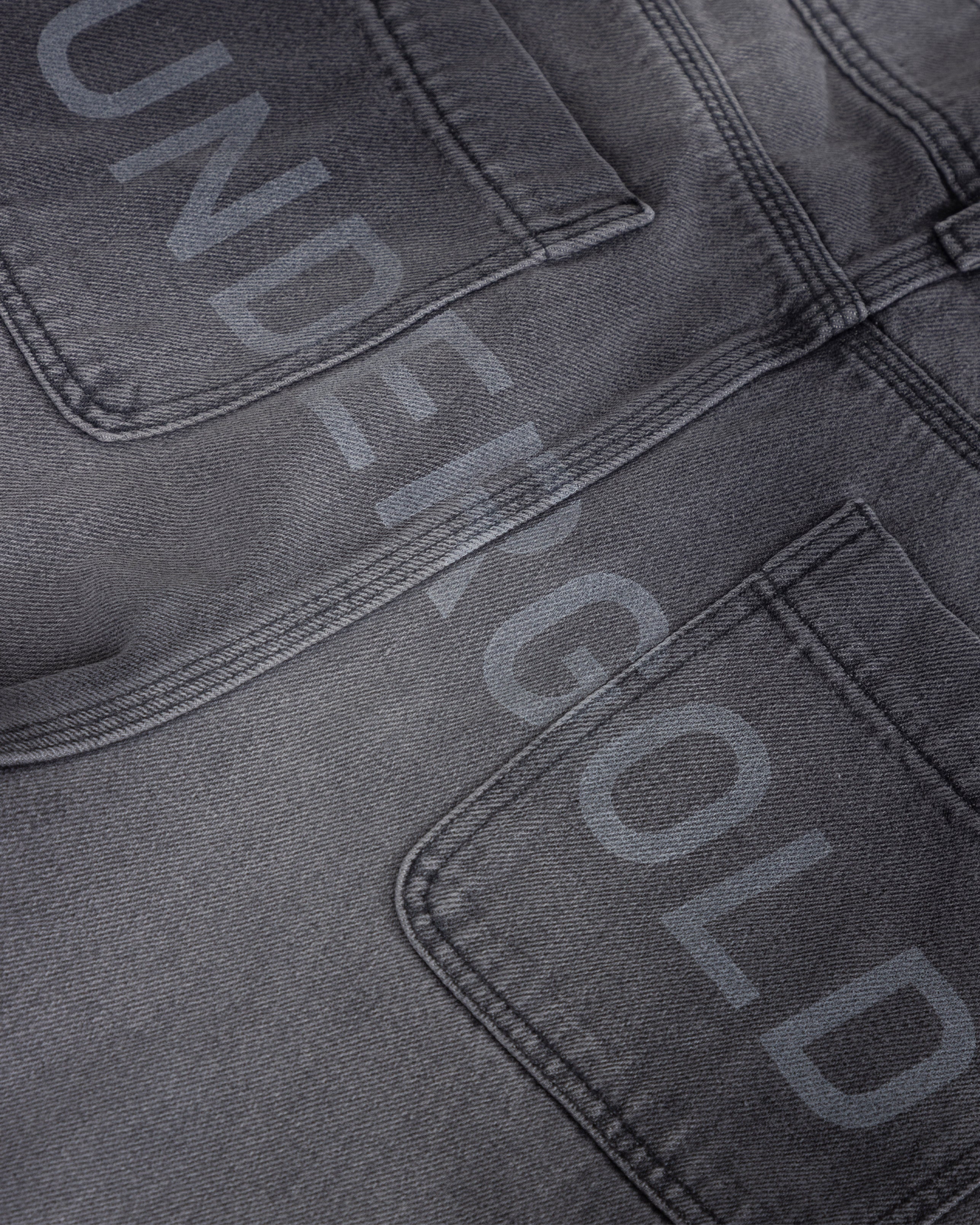 Basics UNDERGOLD Regular Fit Jean Washed Black