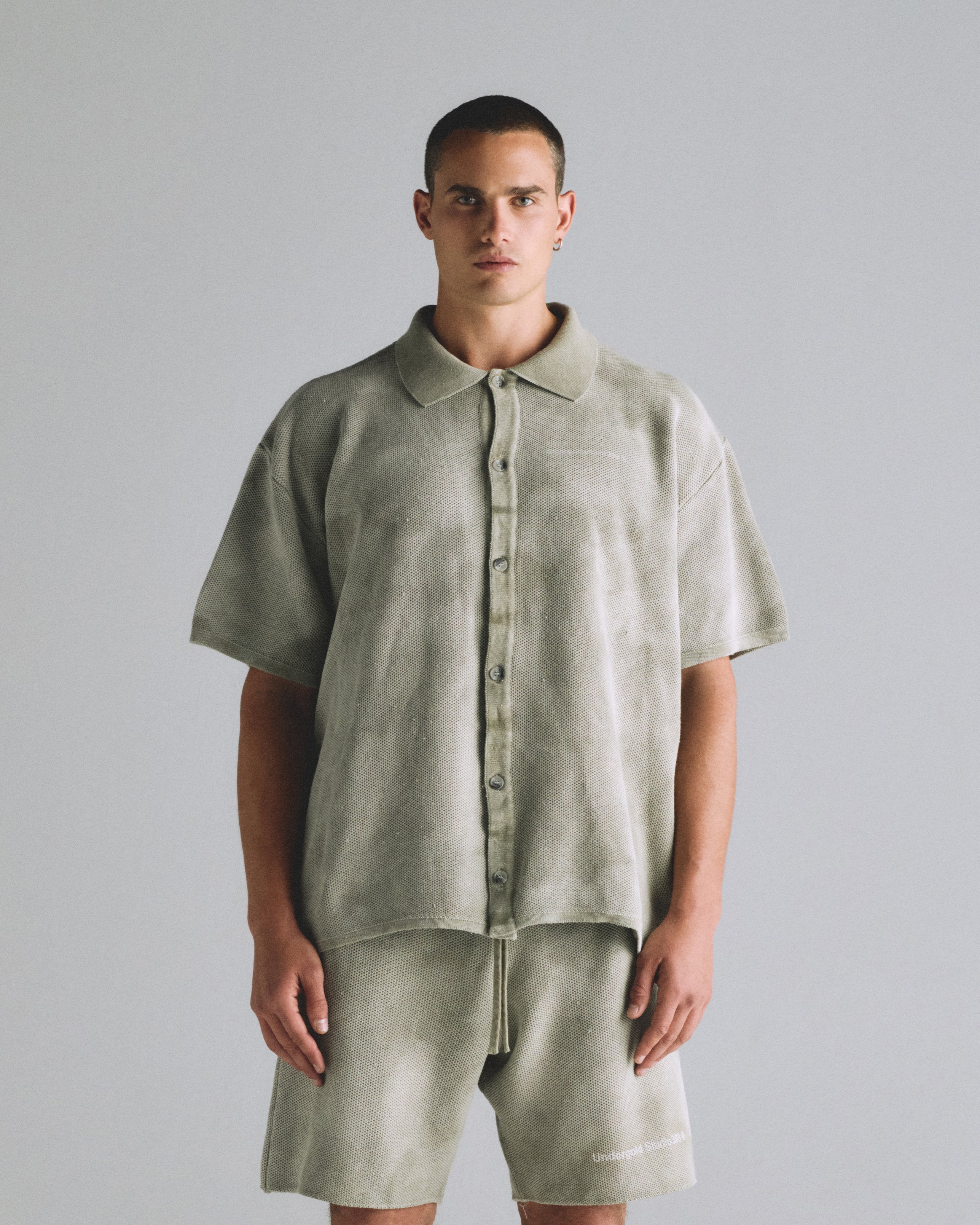 Basics Undergold Studio Knitted Tshirt Aged Green
