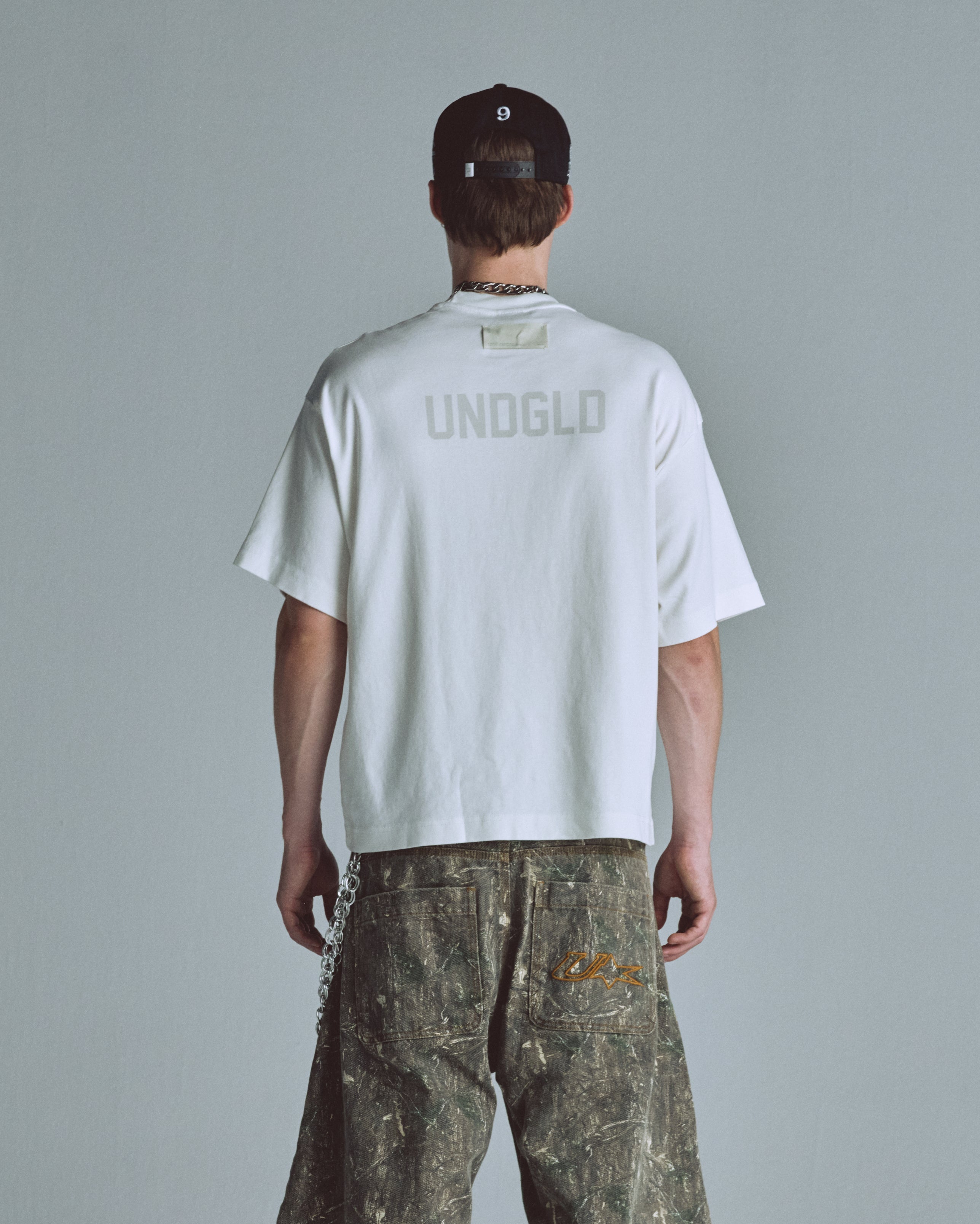 Basics UNDGLD Boxy Fit Tshirt White
