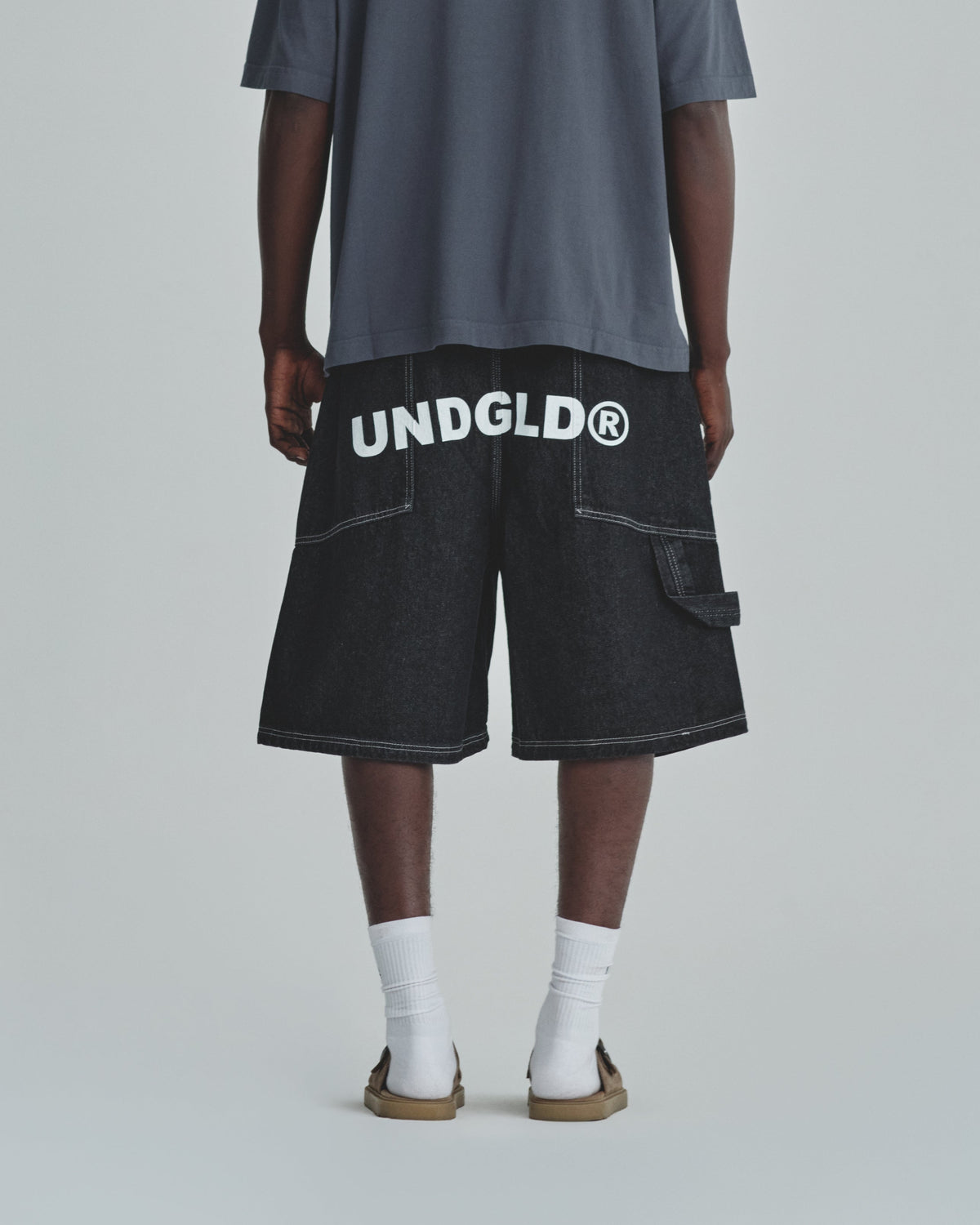 Basics UNDGLD Denim Short Black