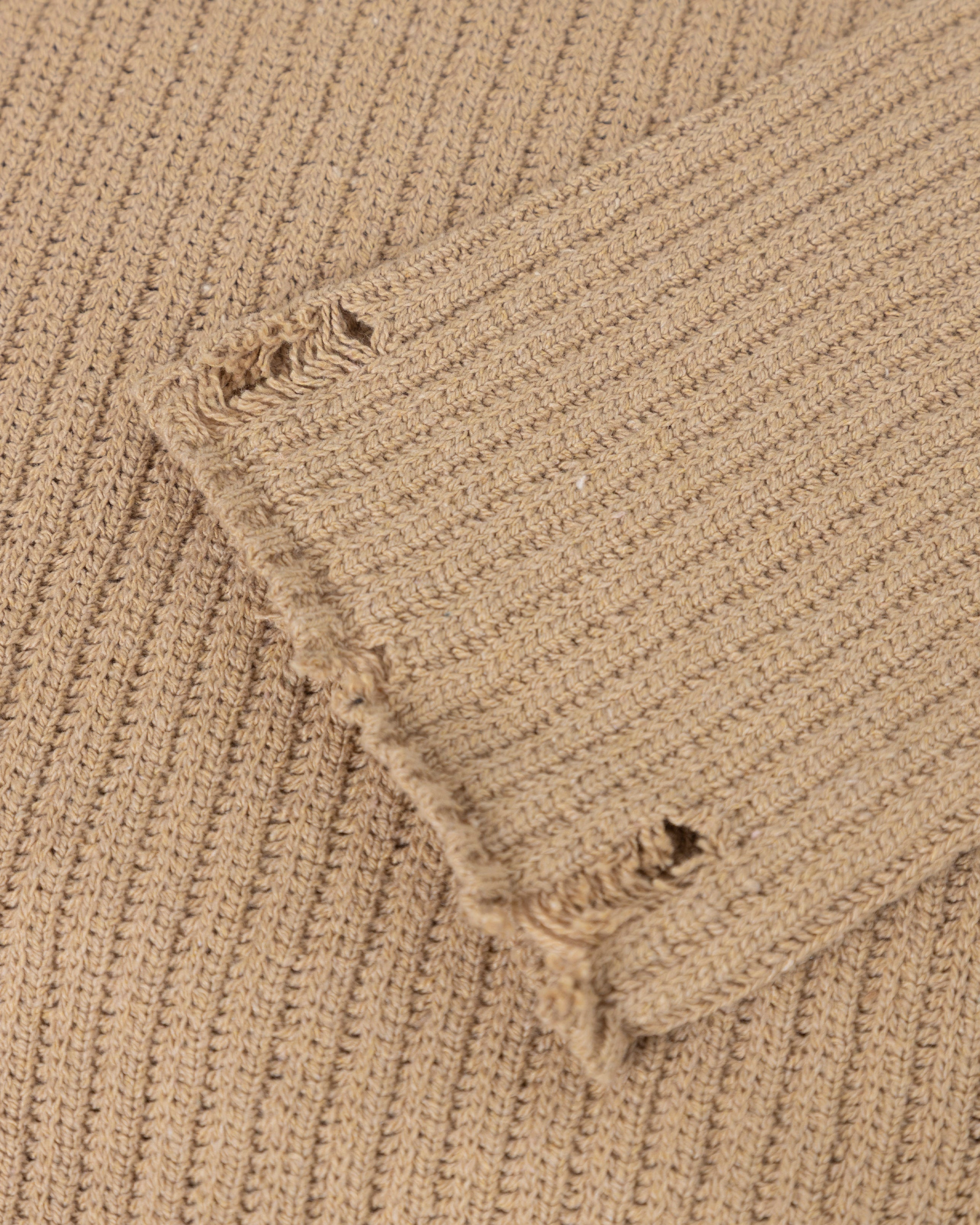 Basics UNDGLD Destroyed Knit Sweater Cream