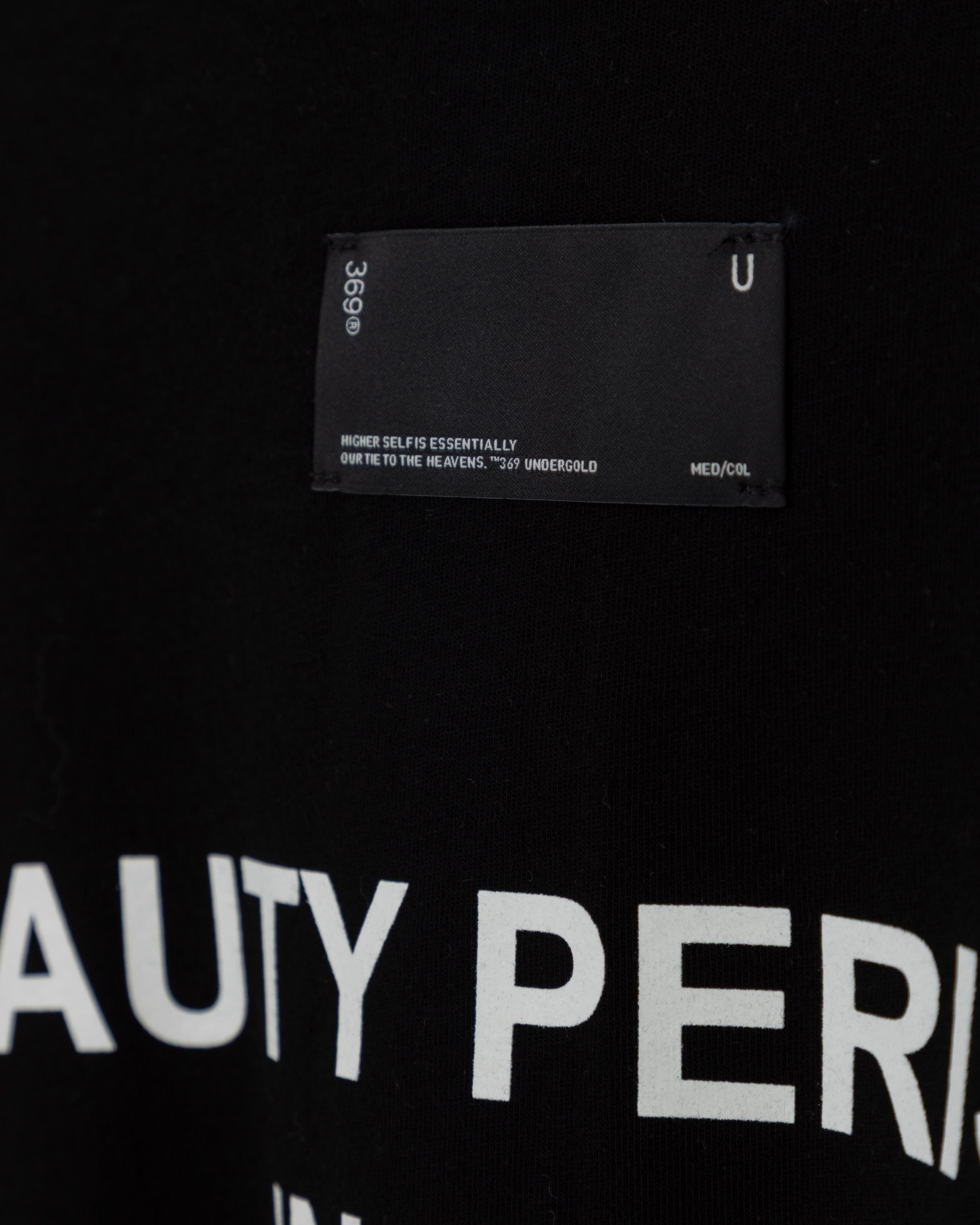 Echoes Beauty Tshirt Black