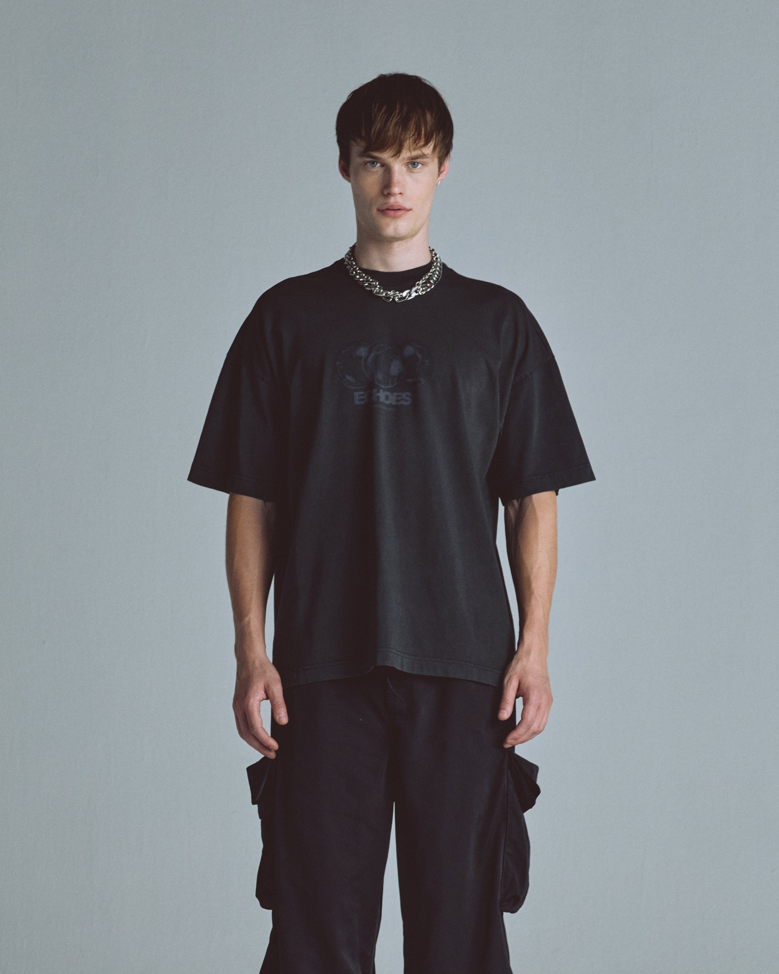 Echoes Peak Tshirt Vintage Black