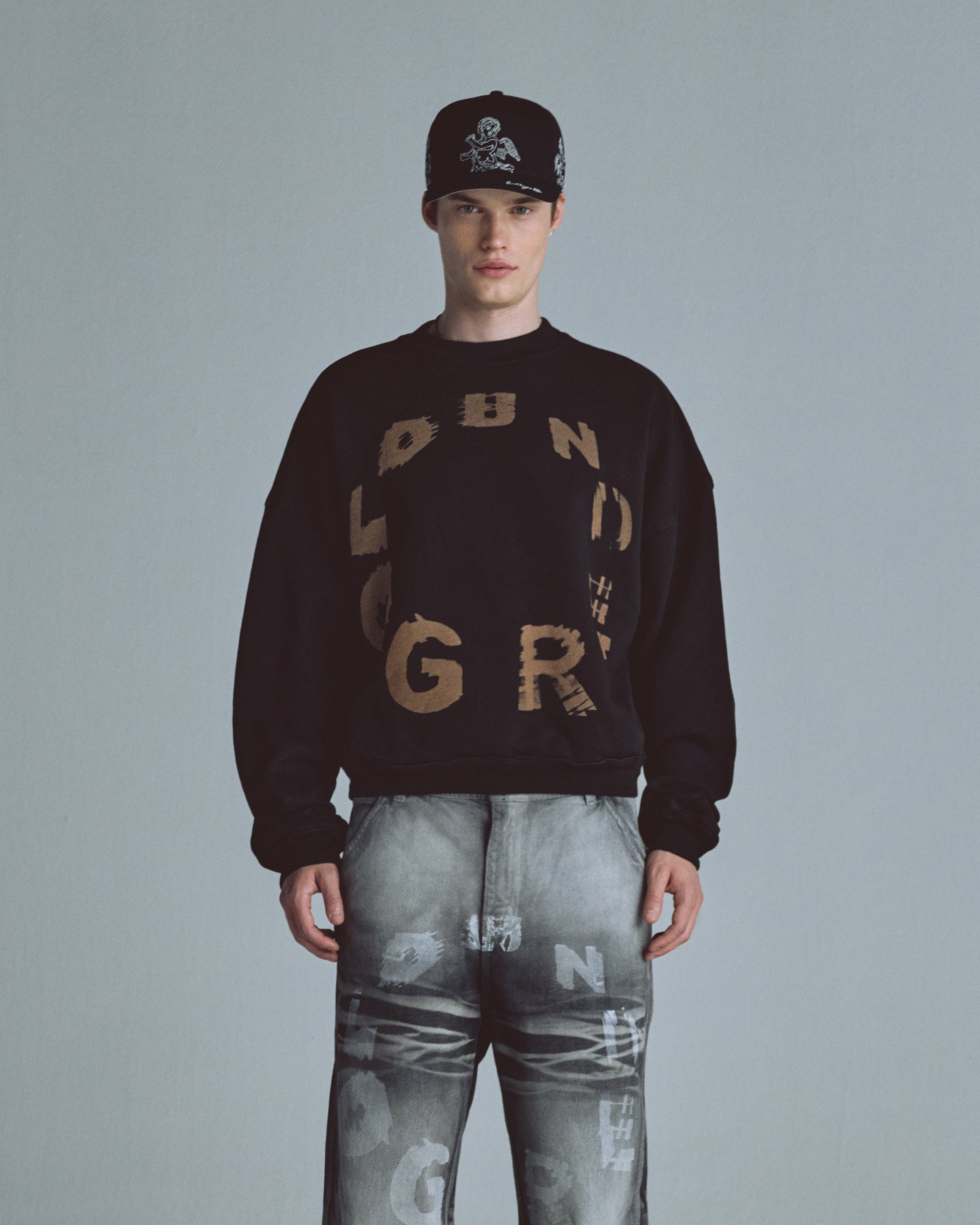 Echoes Tremor Crewneck Black