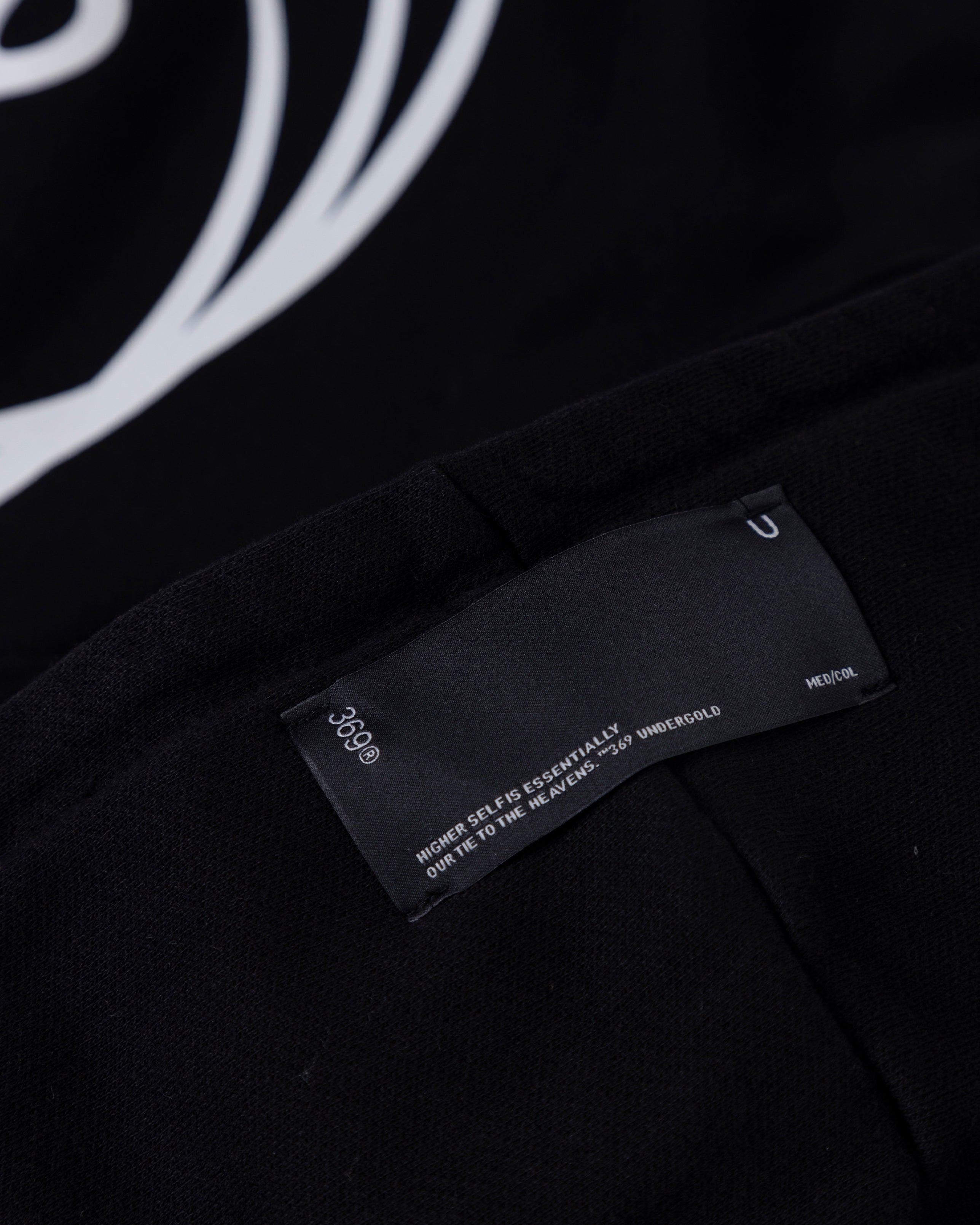 Golden Heritage Basic Hoodie Black