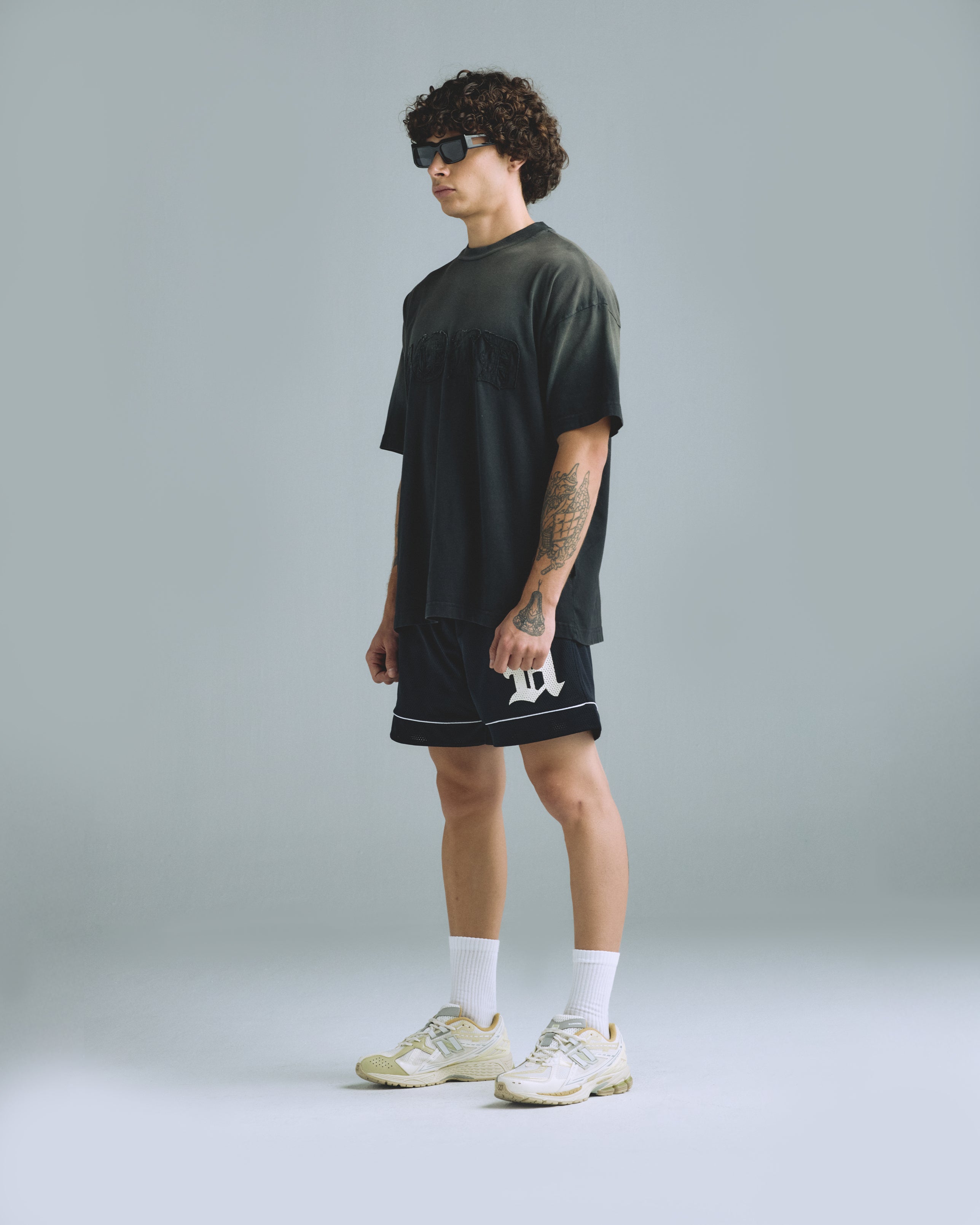 Gratia Plena GOLD Tshirt Faded Black