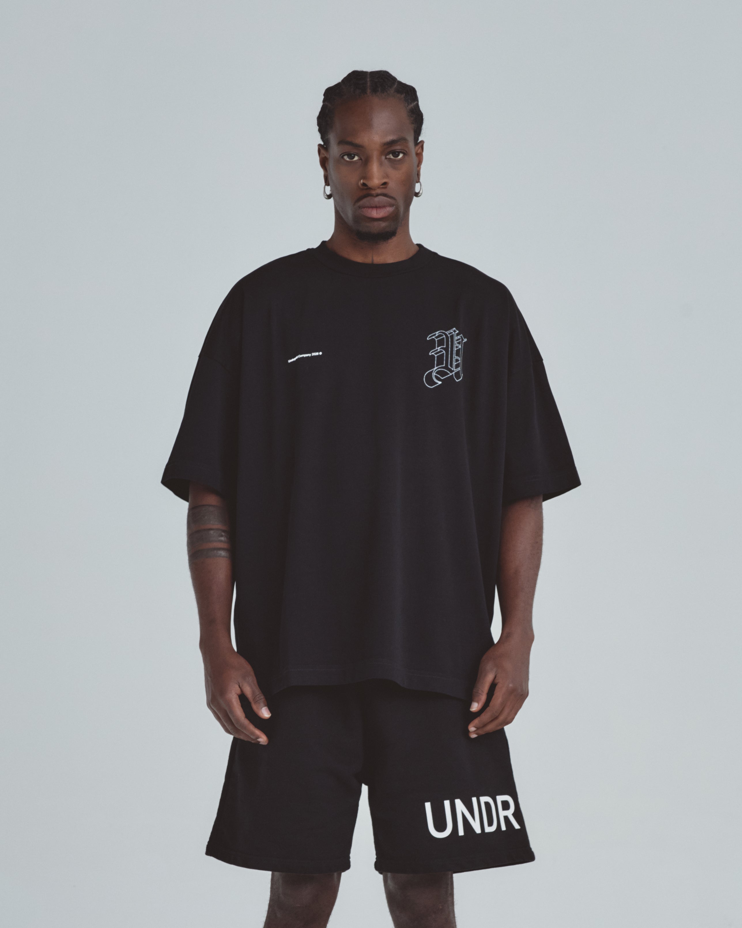Line Solid U Tshirt Black