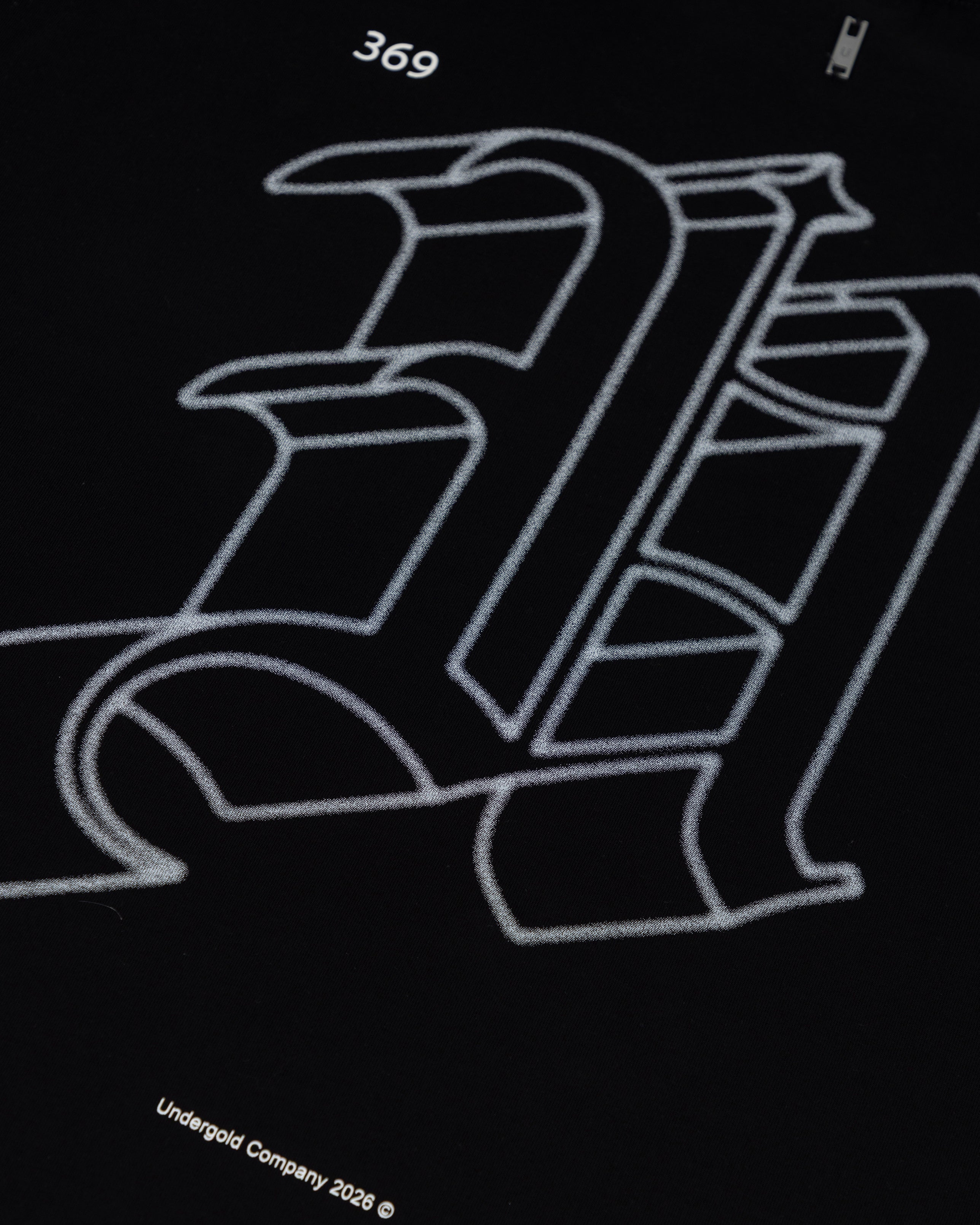 Line Solid U Tshirt Black