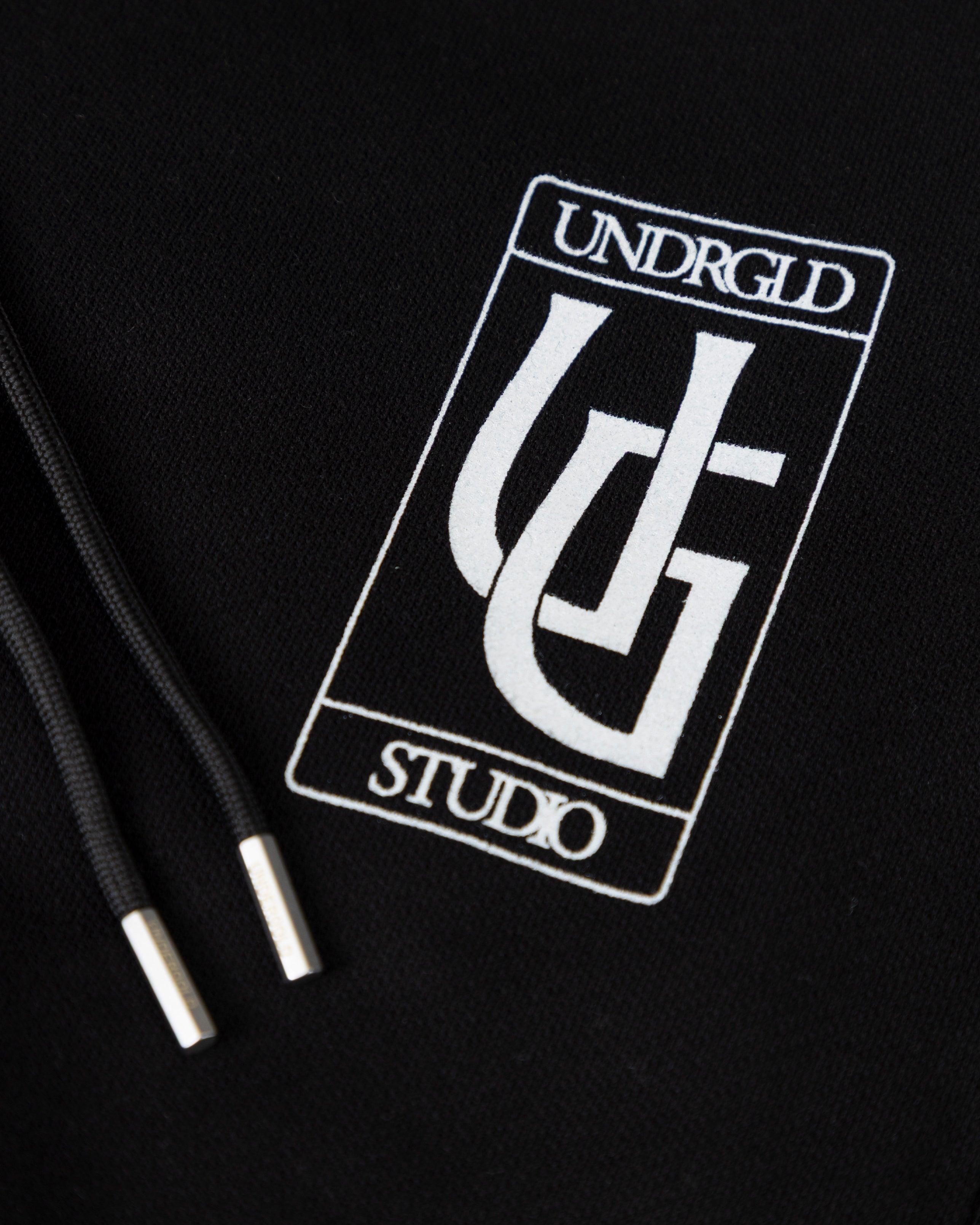 Line UG Frame Barrel Straightpants Black