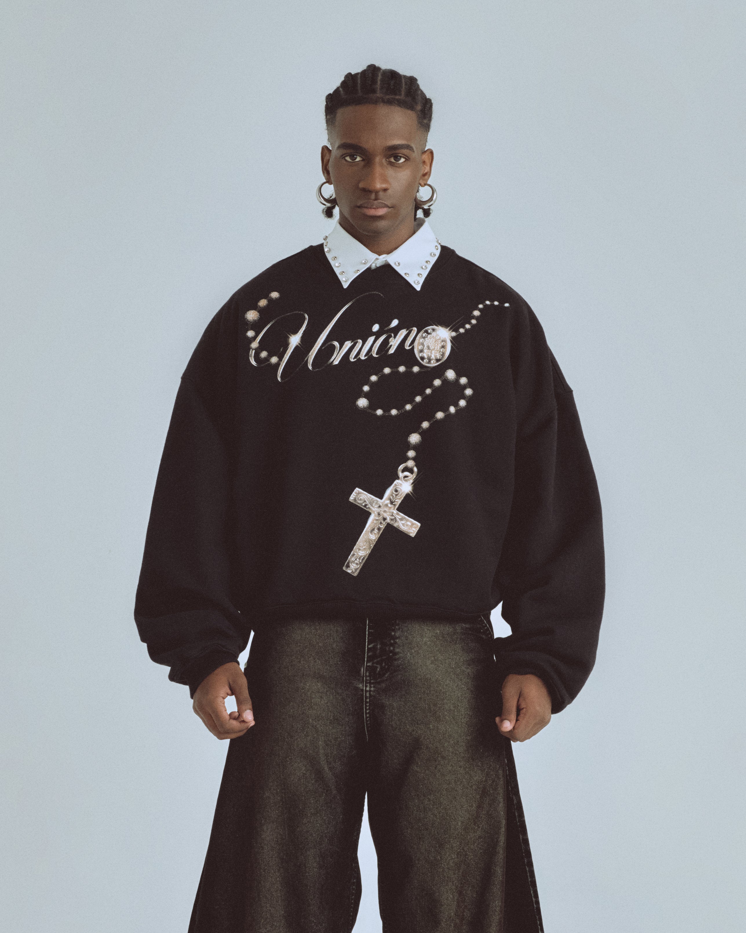 Santa Unión Our Tie To The Heavens Crewneck Black