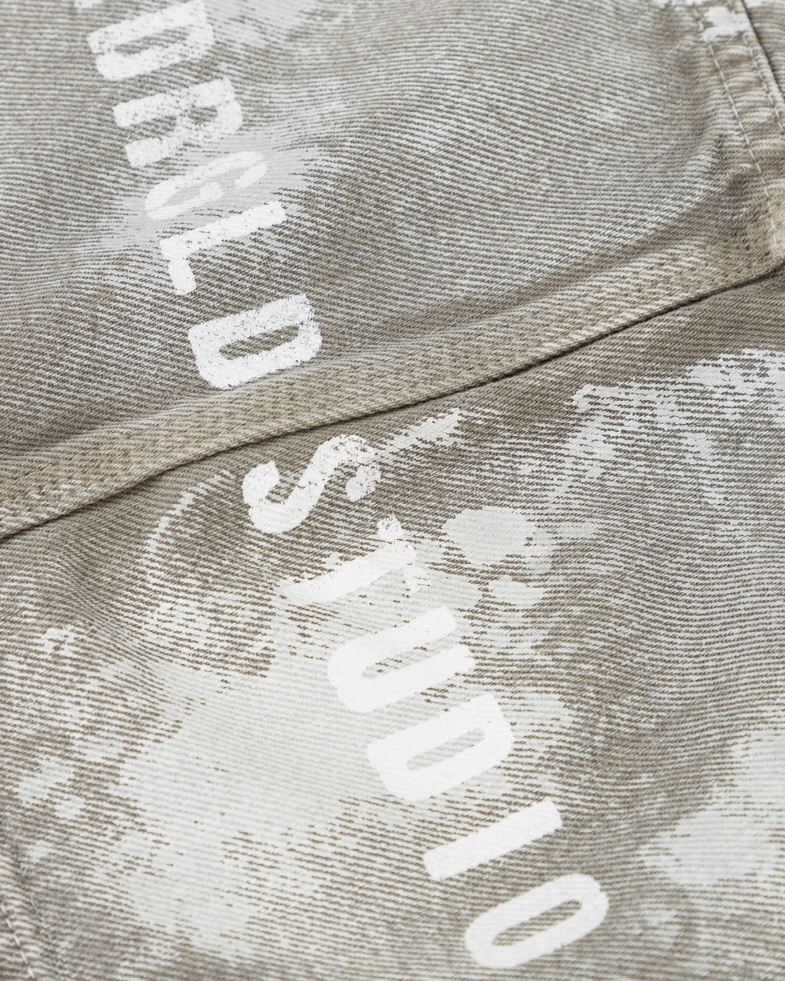 W 94' Worn Logo Mini Skirt Smoke Gray