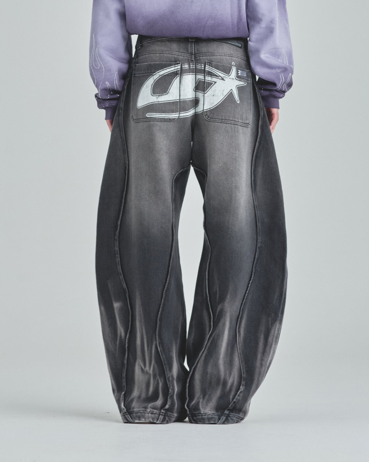 W Act 1 UG Star Barrel Vein Jean Washed Black