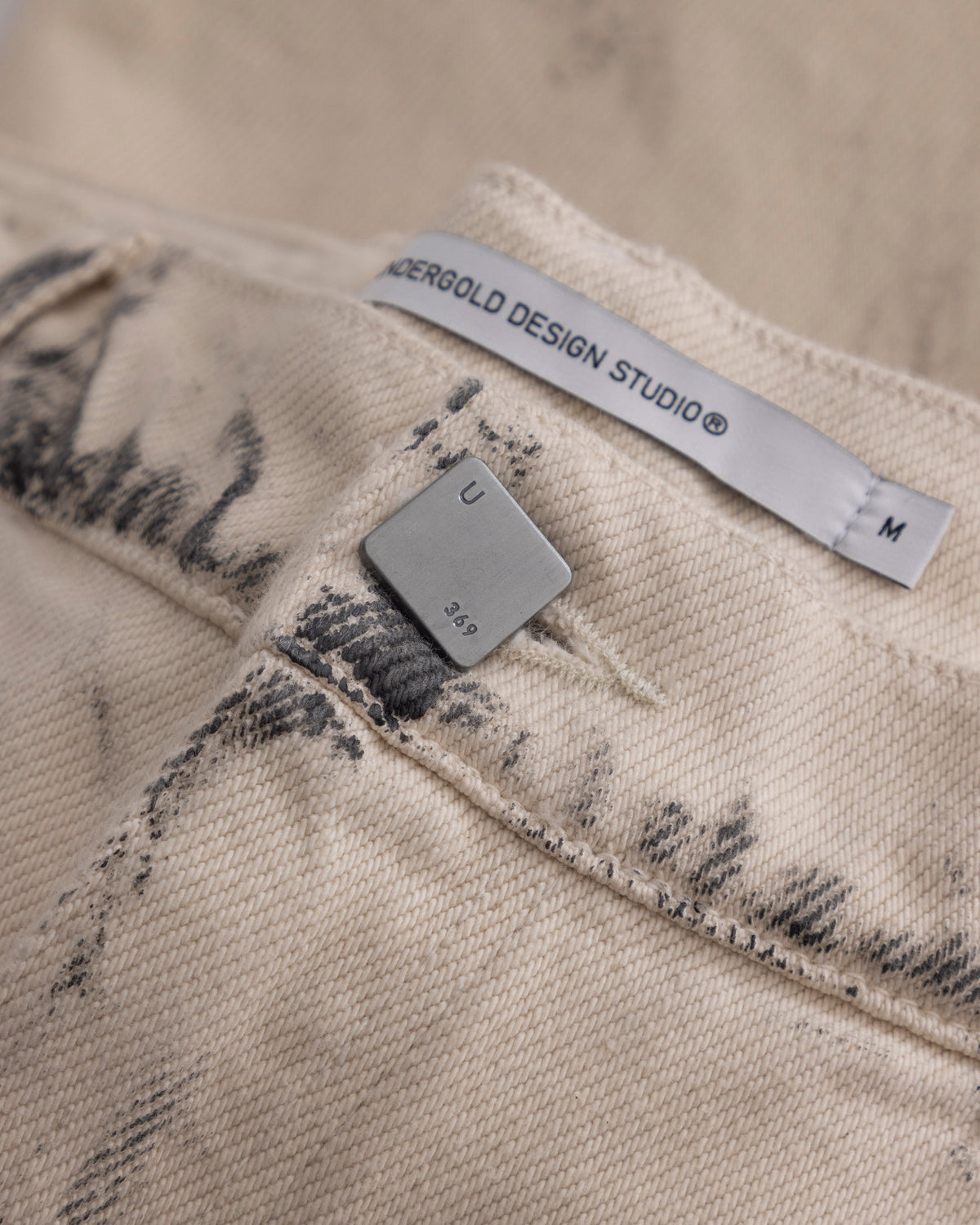 W Revelation Basic Barrel Jean Mud Bone