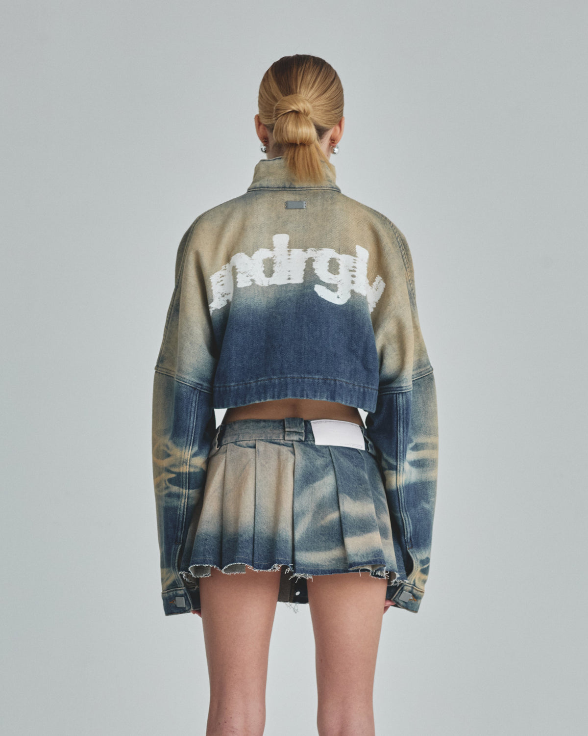 W Revelation UNDRGLD Cropped Zip Up Jacket Sand Blue