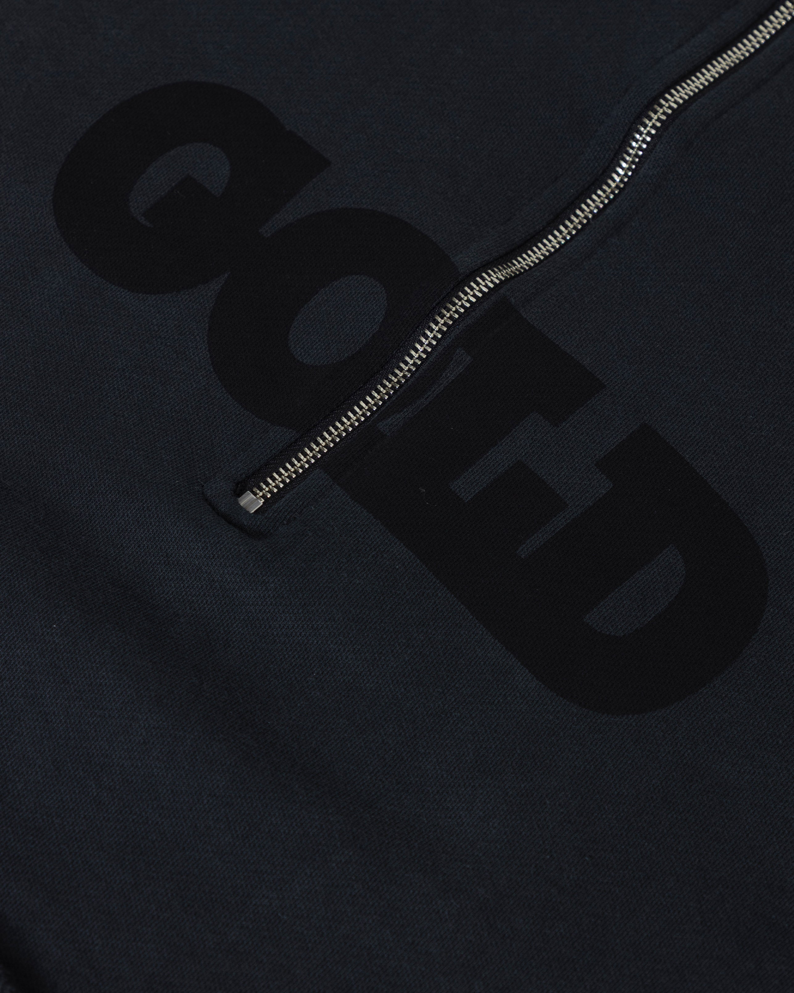 W The Path Gold Crewneck Vintage Black