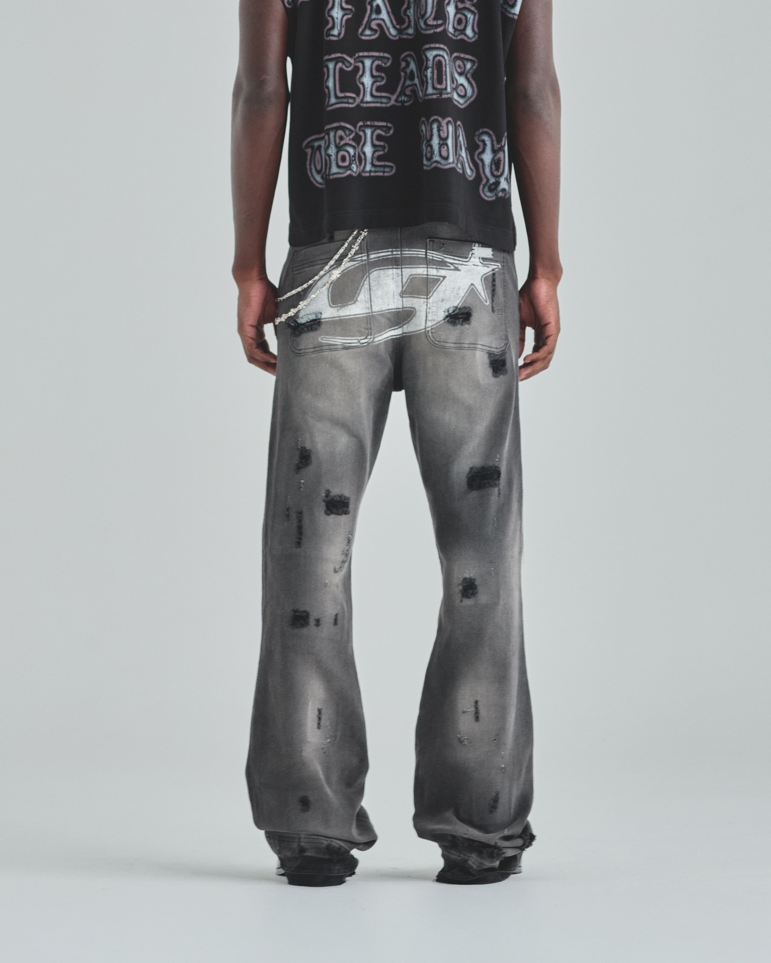 Act 1 UG Star Ripped Flare Jean Washed Black