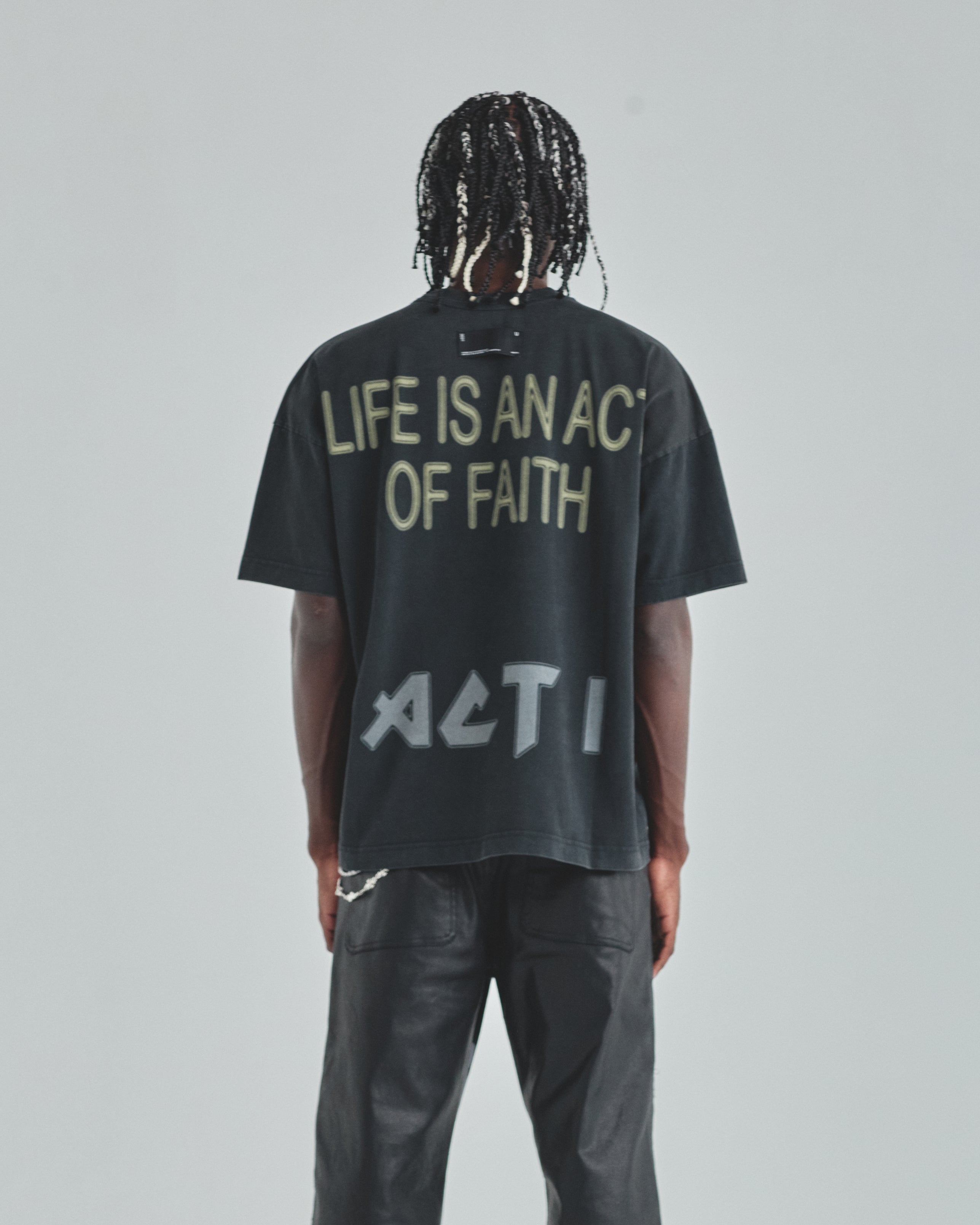 Act 1 Essence Boxy Fit Tshirt Vintage Black