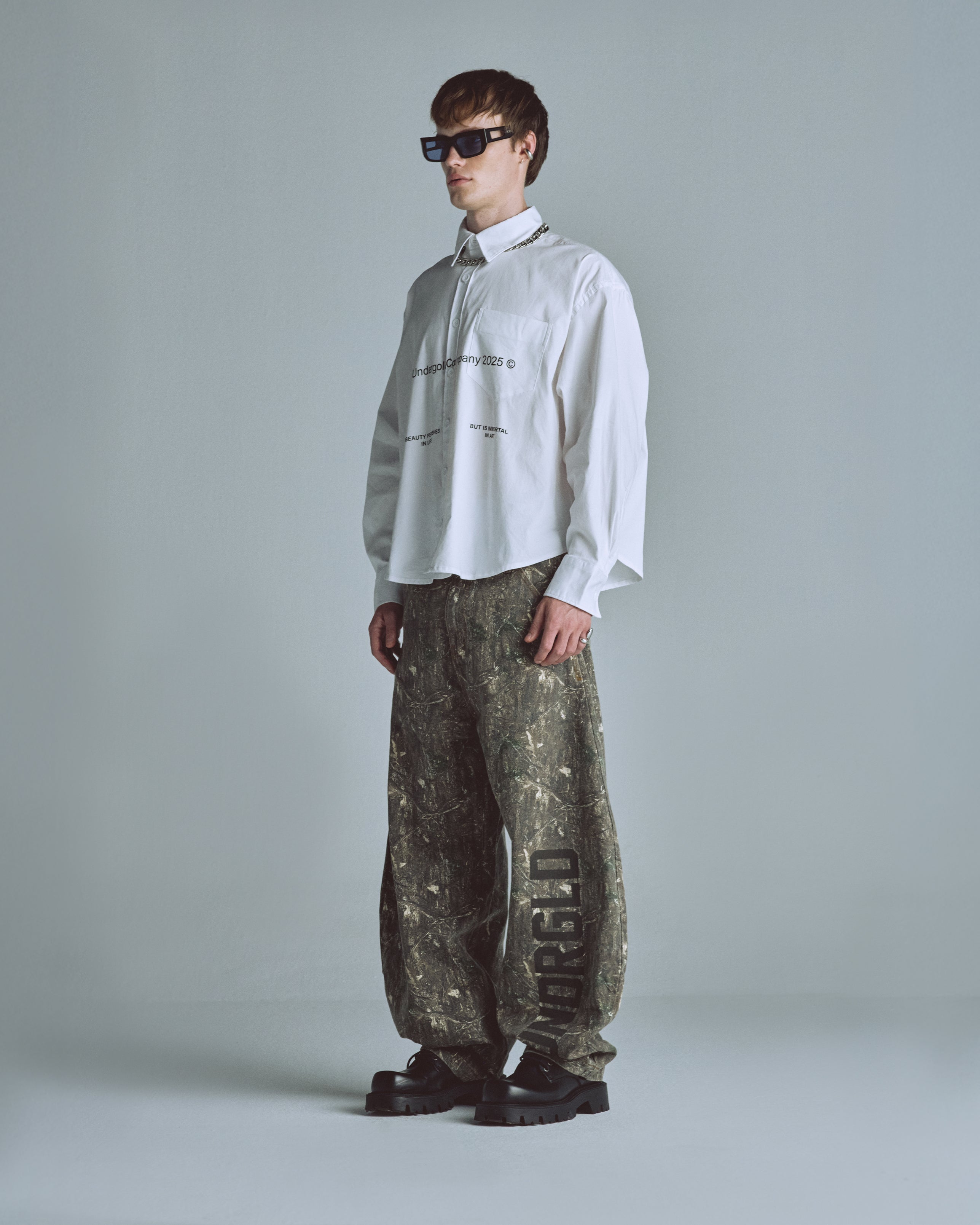 Echoes Beauty Long Sleeve Boxy Fit Shirt Bone