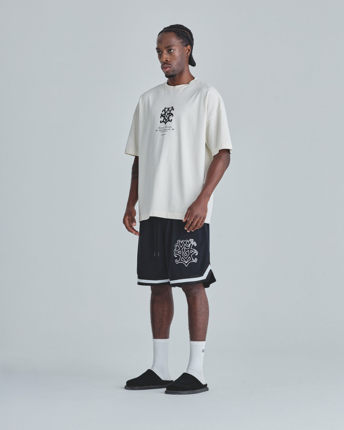 Line Embroidered UG Mesh  Short Black