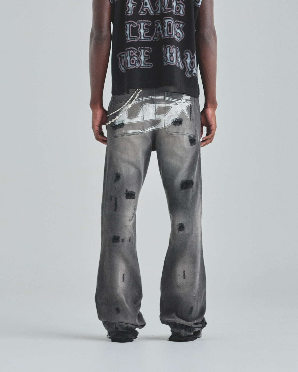 Act 1 UG Star Ripped Flare Jean Washed Black