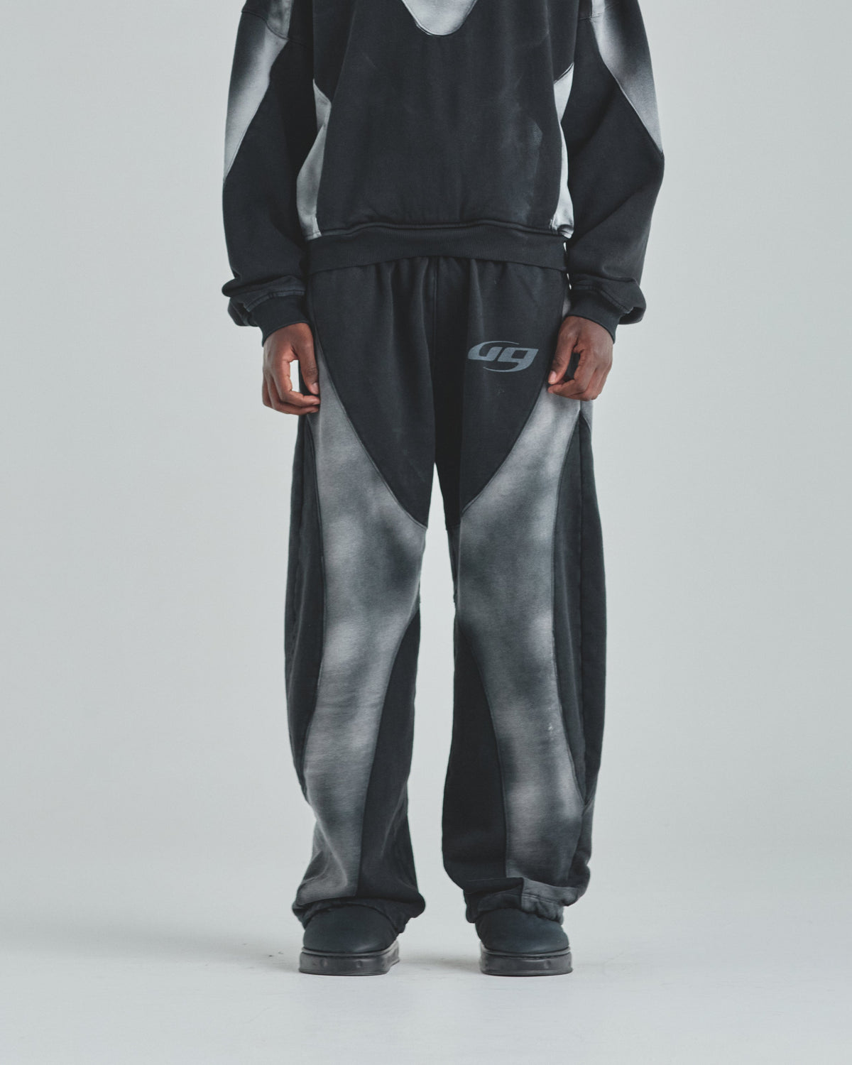 Act 1 UG Straightpants Sandblast Black