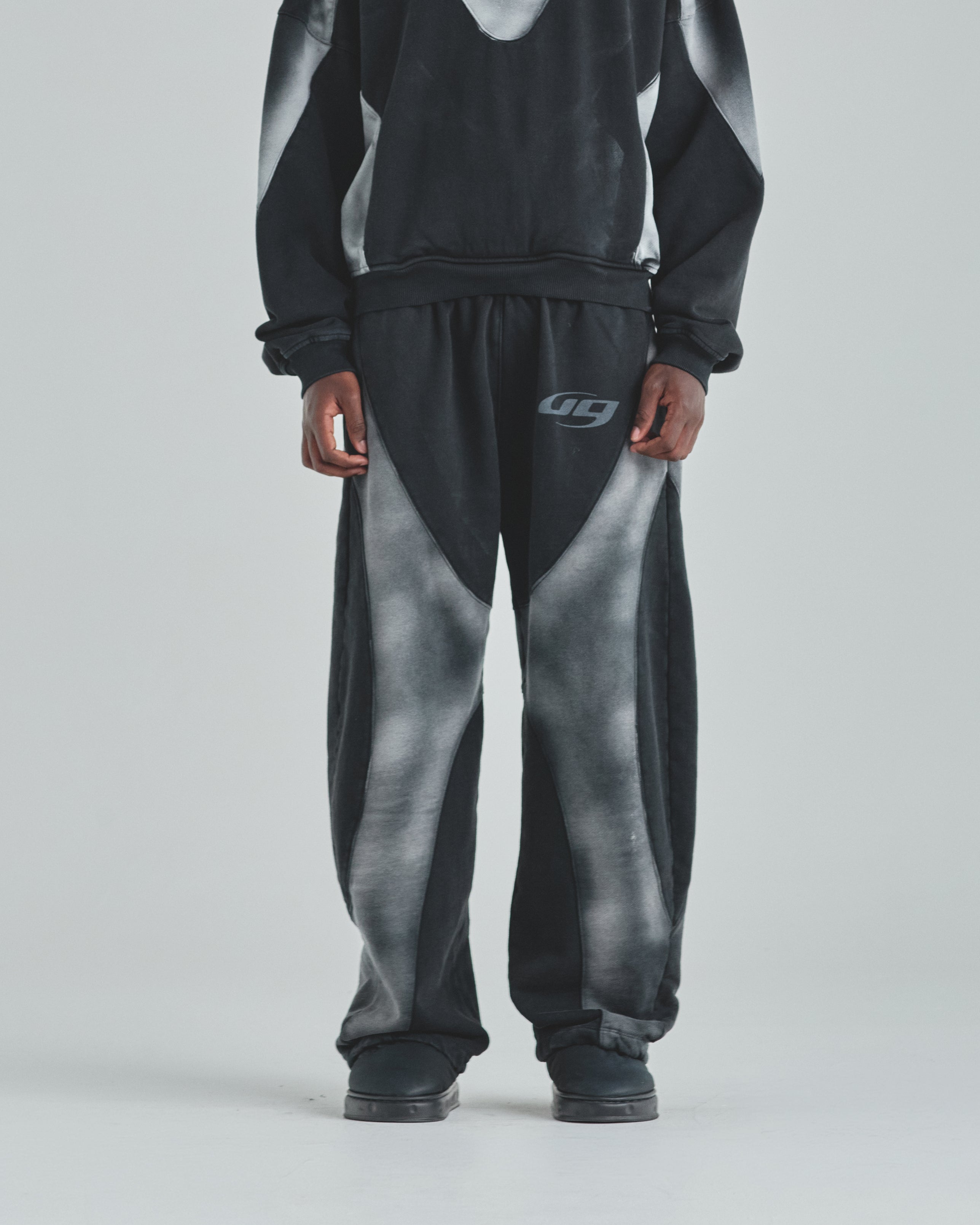 Act 1 UG Straightpants Sandblast Black