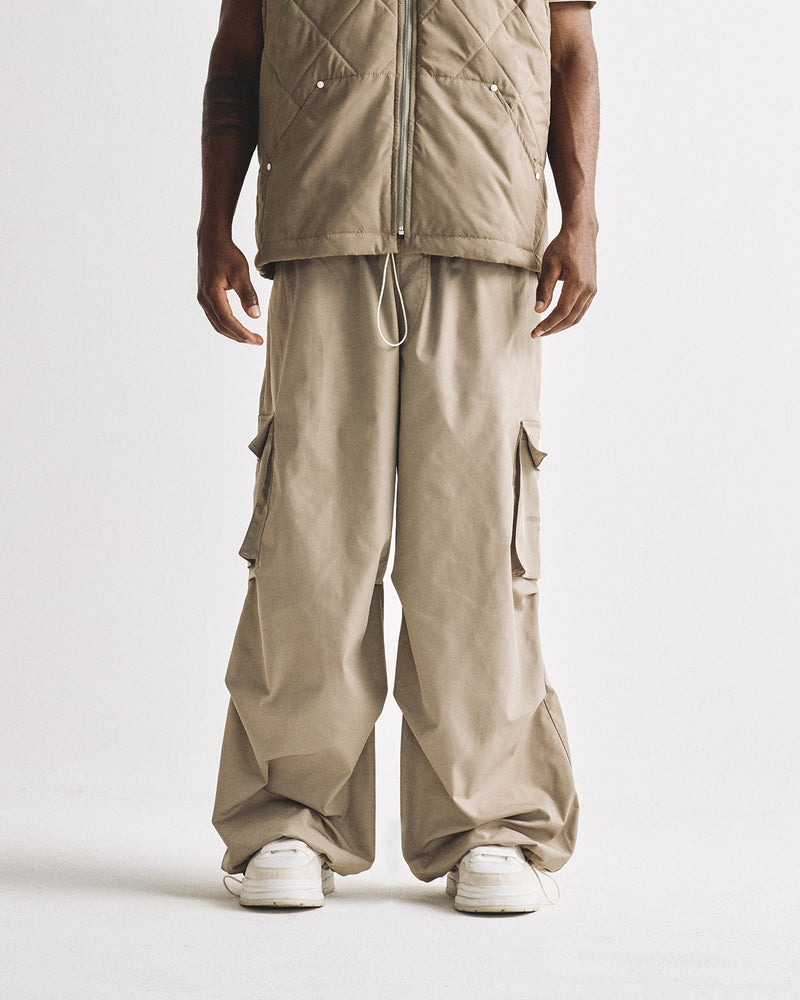 Basics Parachute V2 Cargo Pants Cream