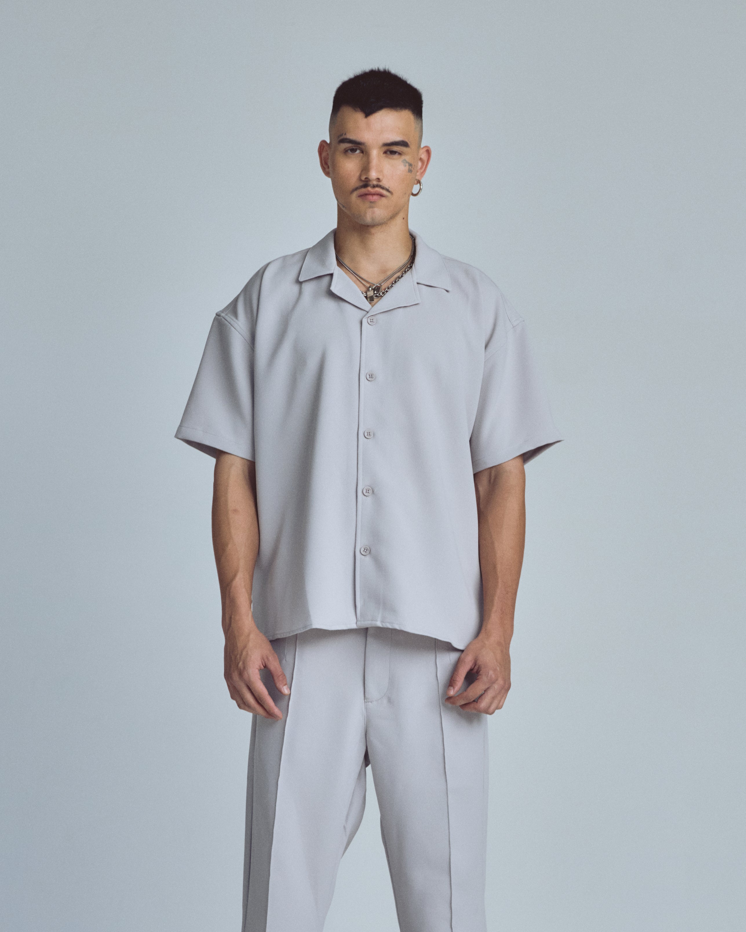 Basics Short Sleeve Shirt Gray