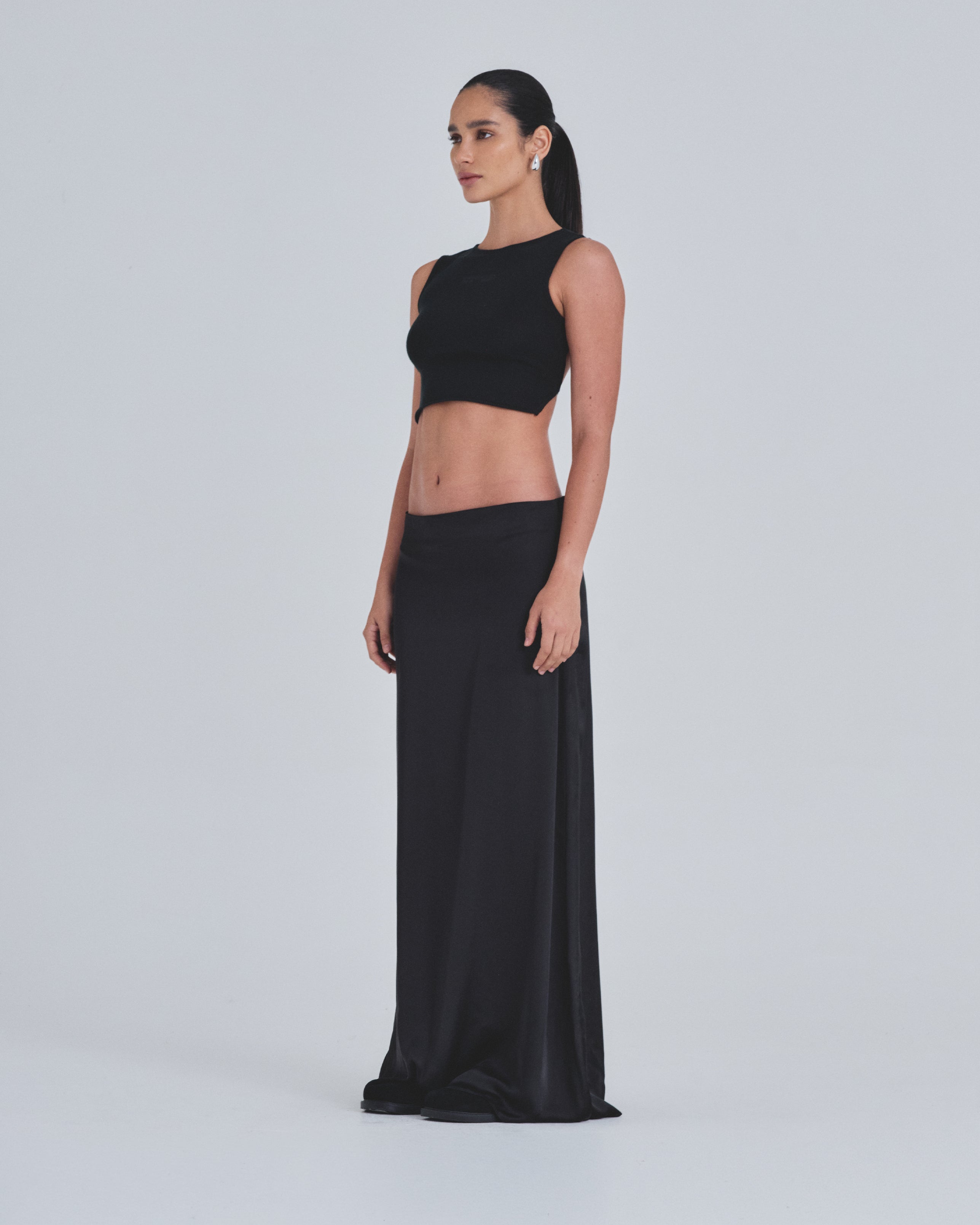 Basics Silk Long Skirt Black