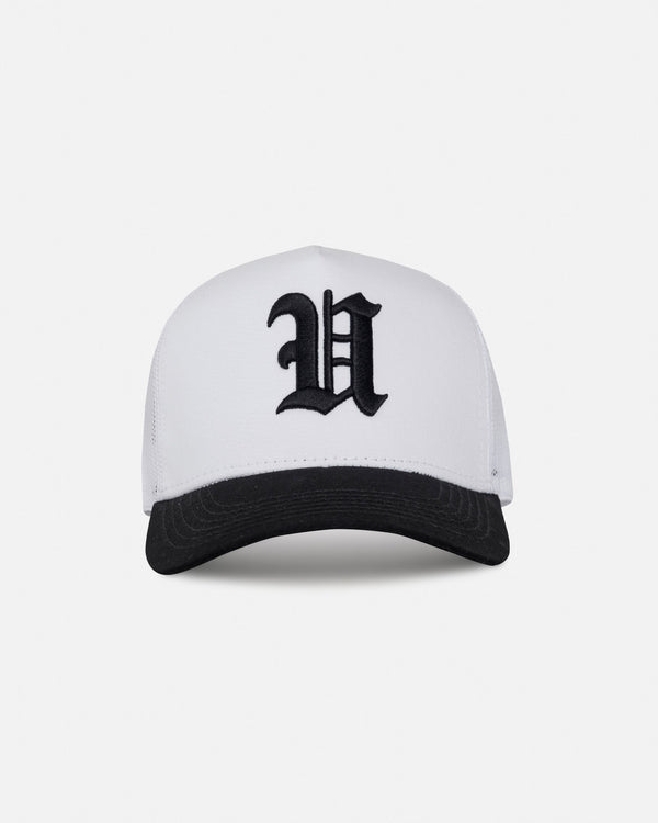 Basics U Trucker Cap White / Black