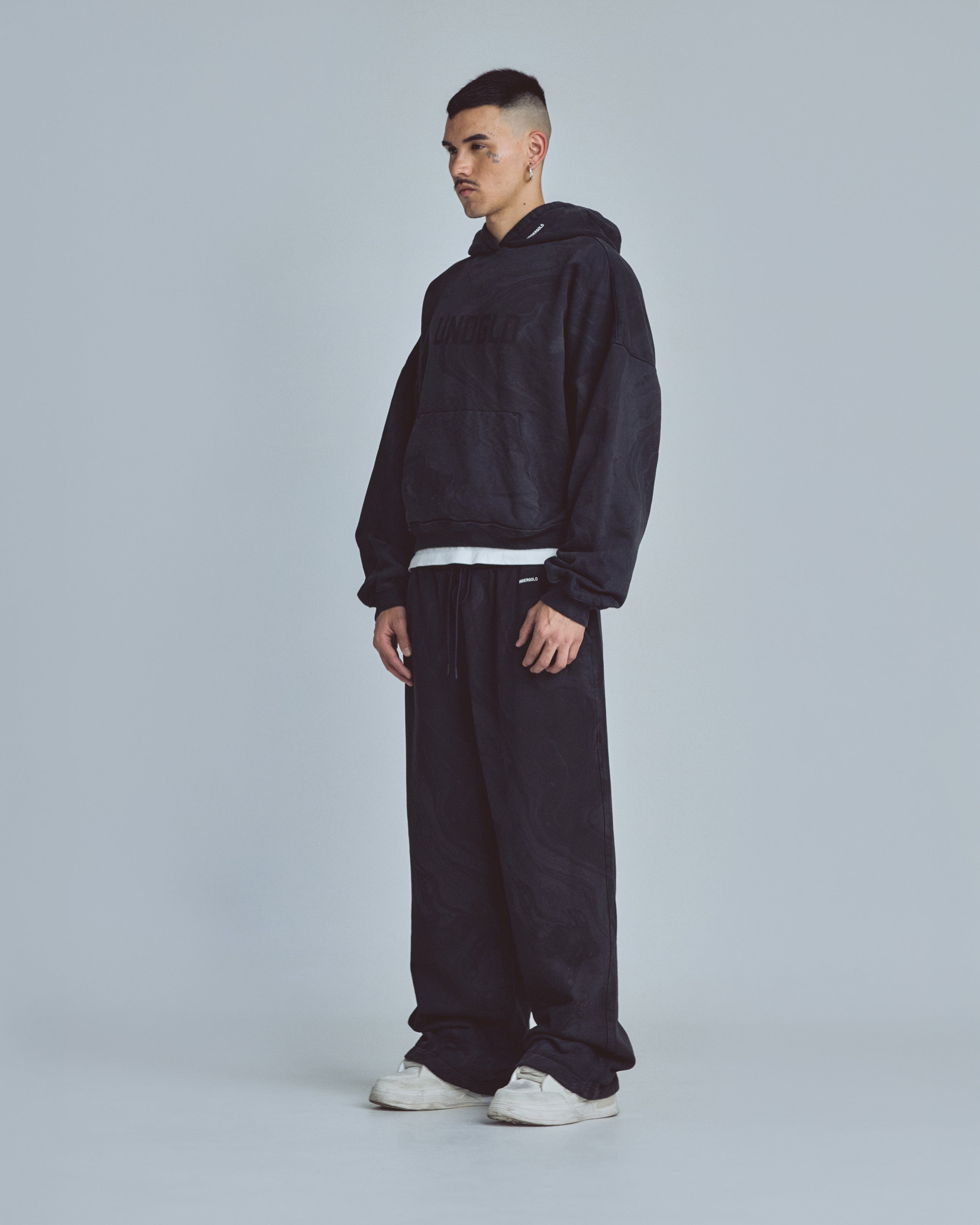 Basics UNDGLD Straight Pants Olied Black
