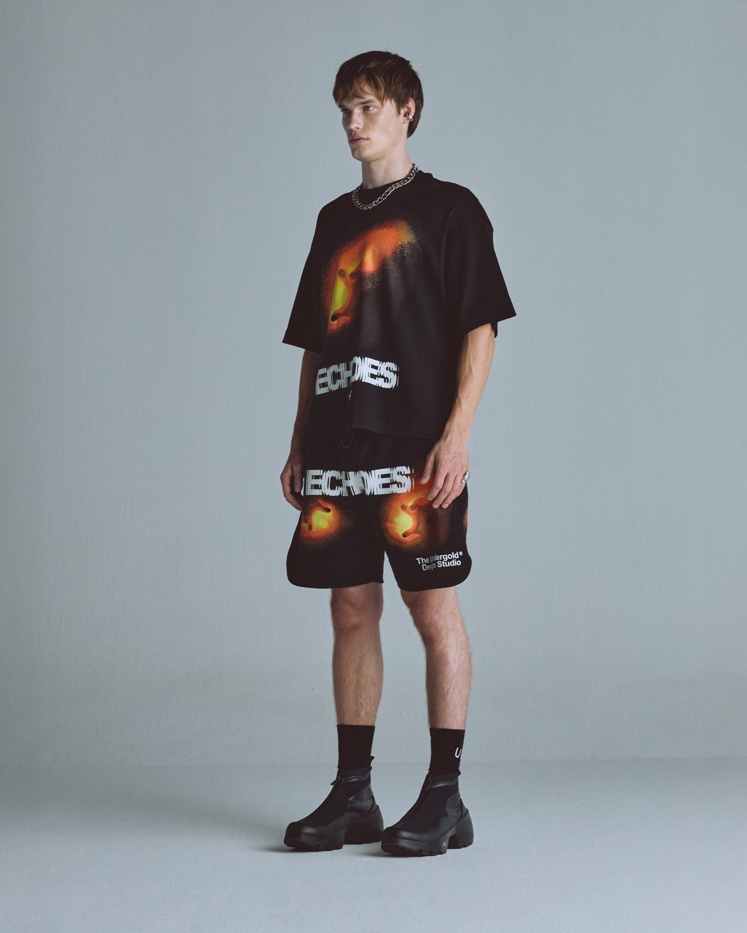 Echoes Pulse Boxy Fit Tshirt Black