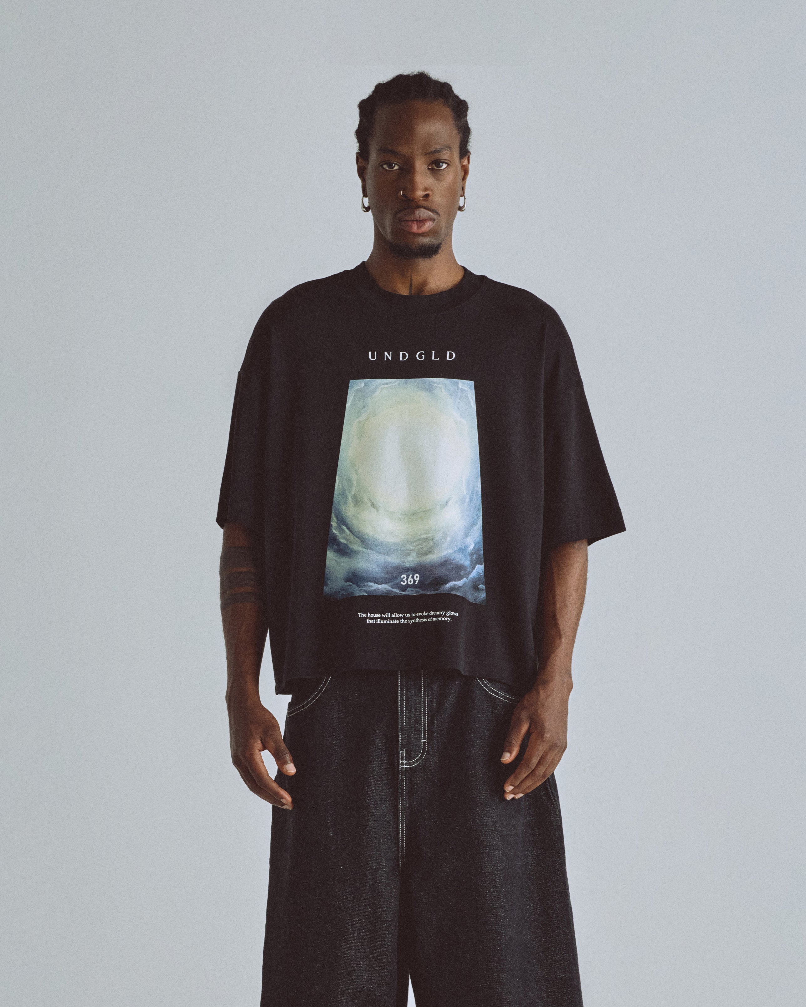 Eternal Tunnel Boxy Fit Tshirt Black