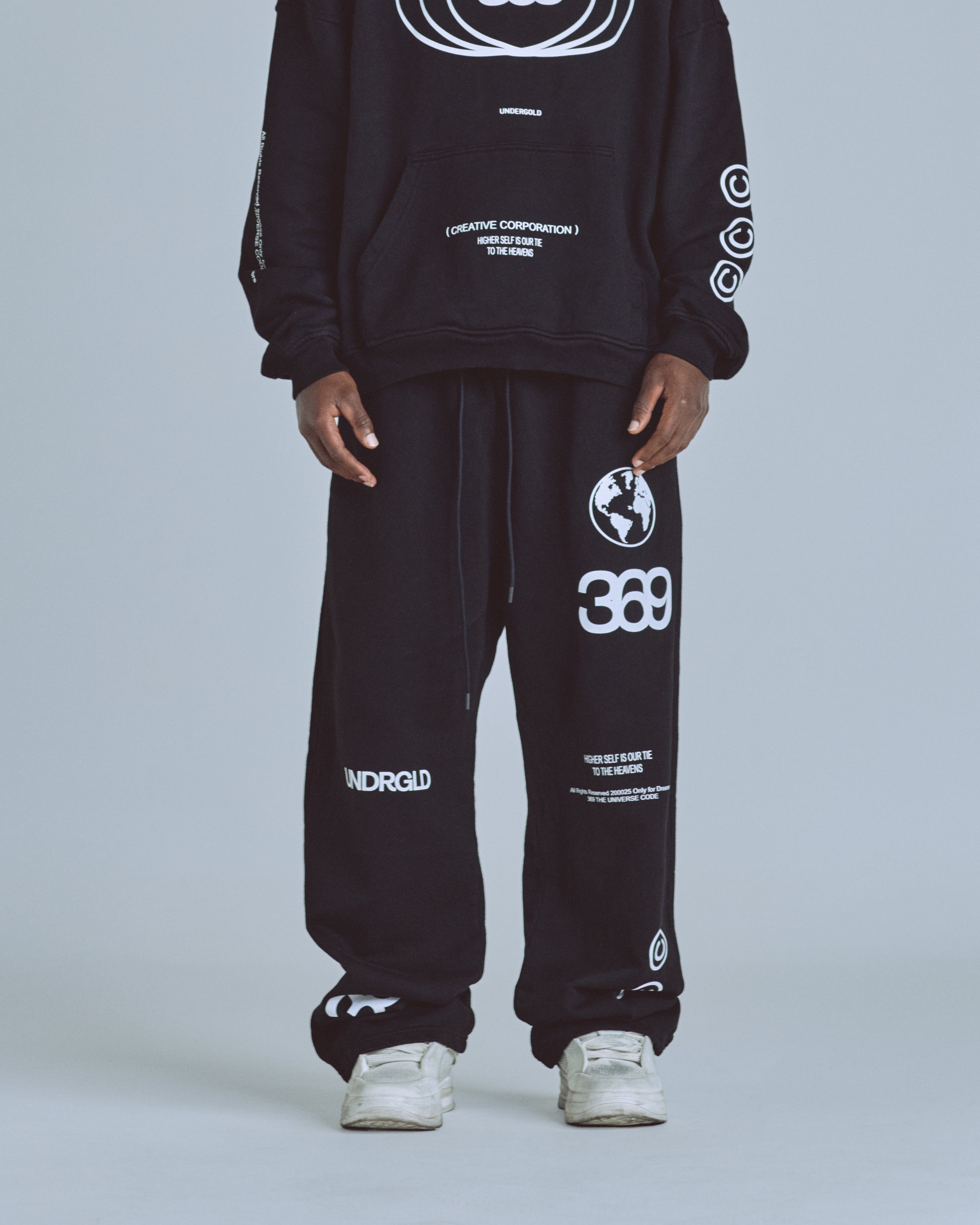 Golden Heritage Basic Straight Pants Black