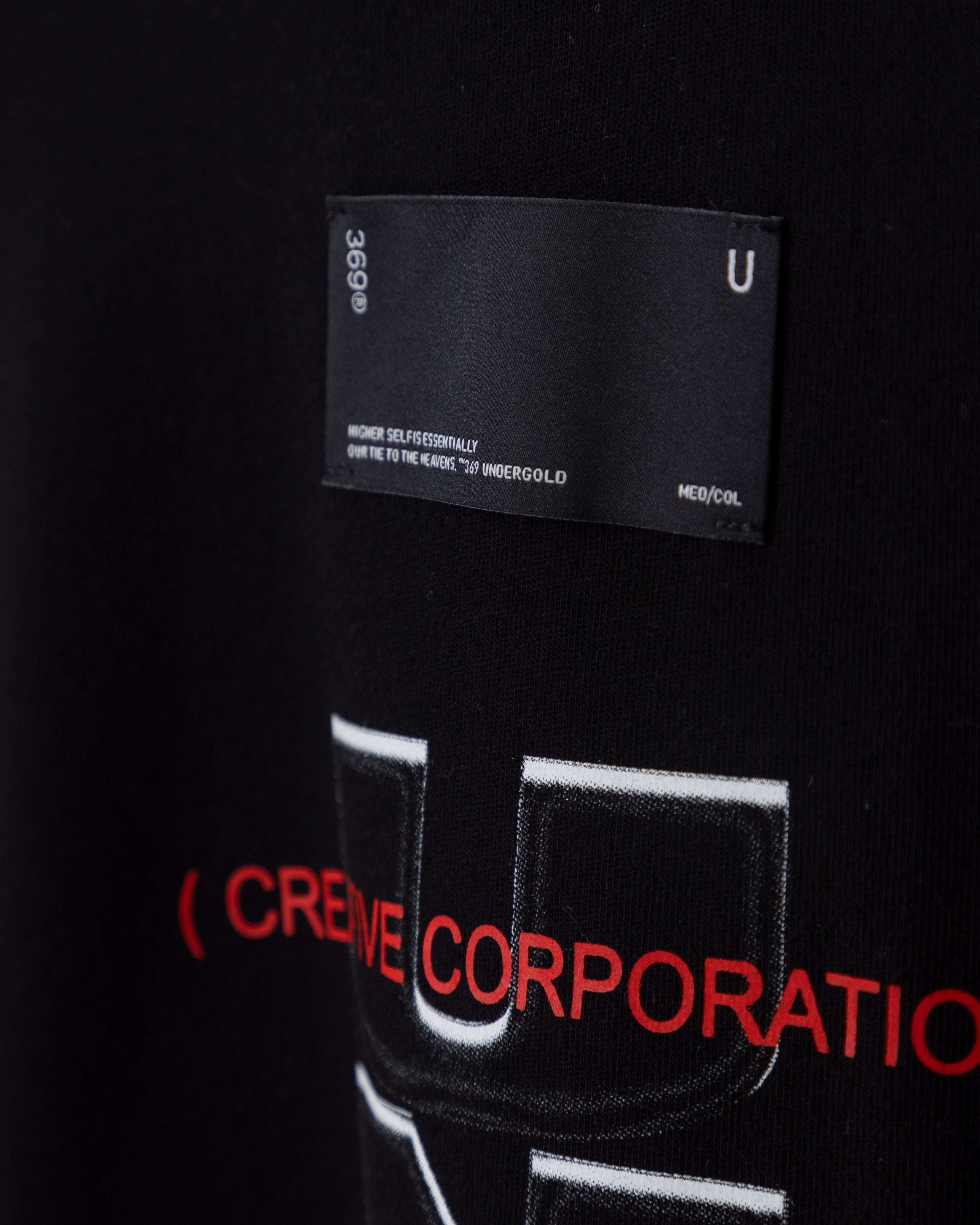 Golden Heritage UNDGD Cross Tshirt Black