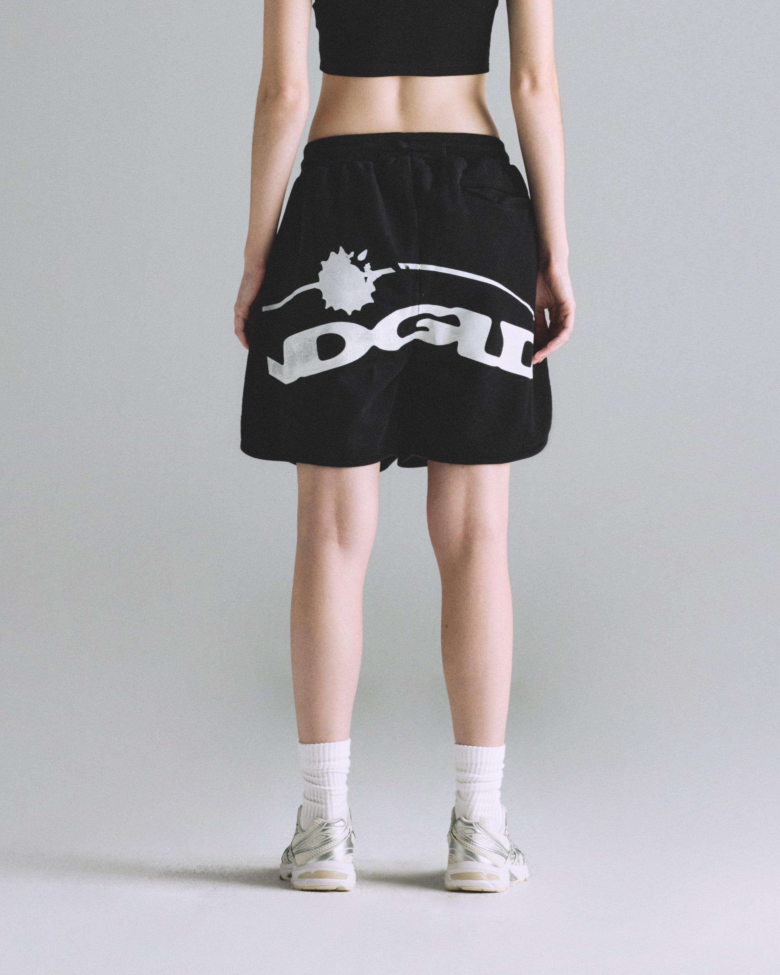 Helios UNDGLD Biased Short Black