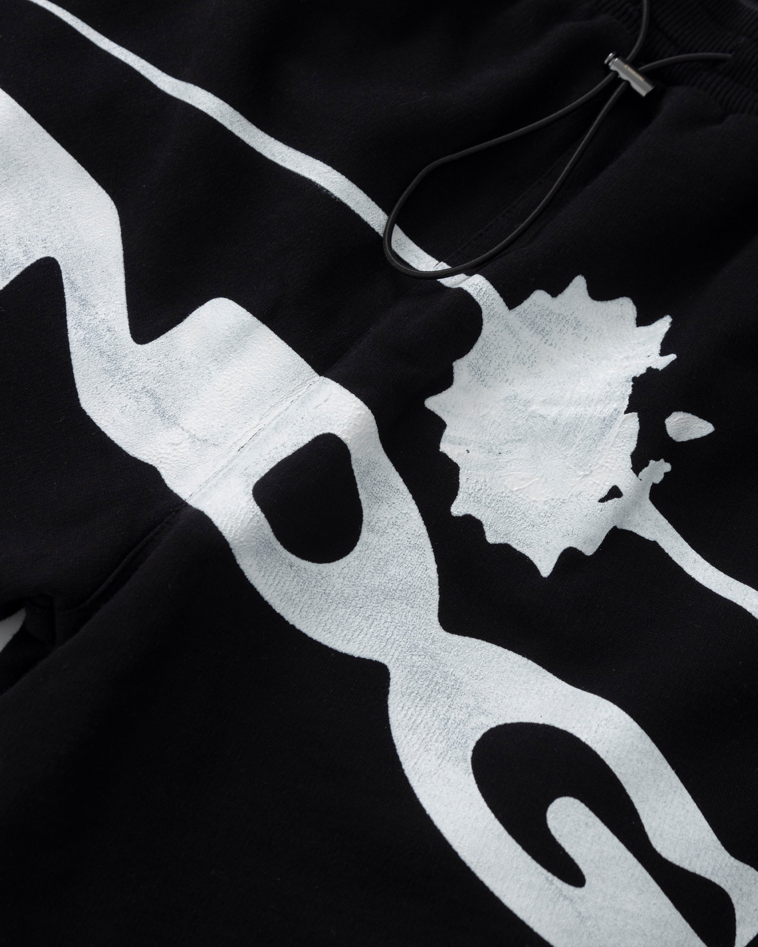 Helios UNDGLD Biased Short Black