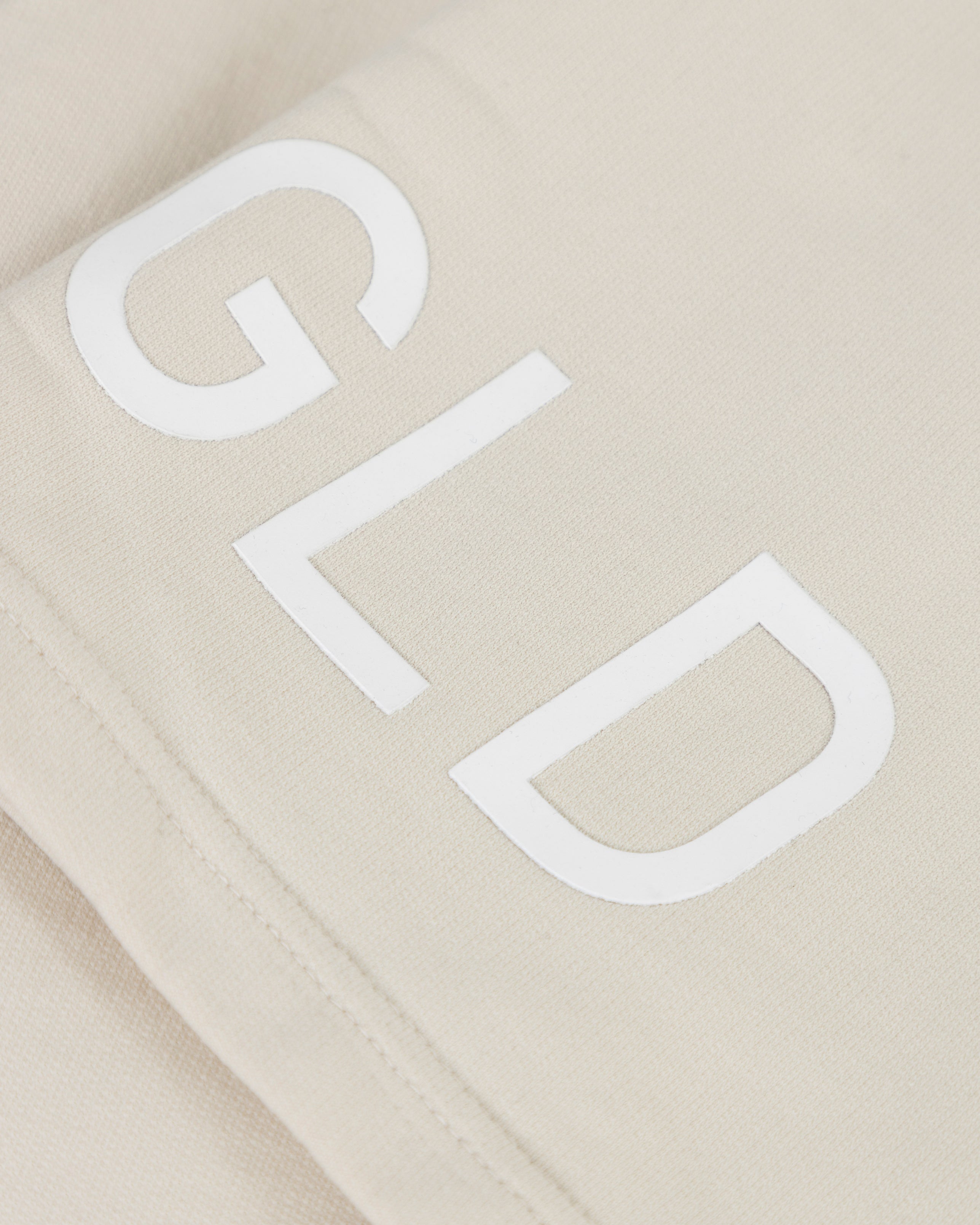 Line Basic Biased Shorts Cream