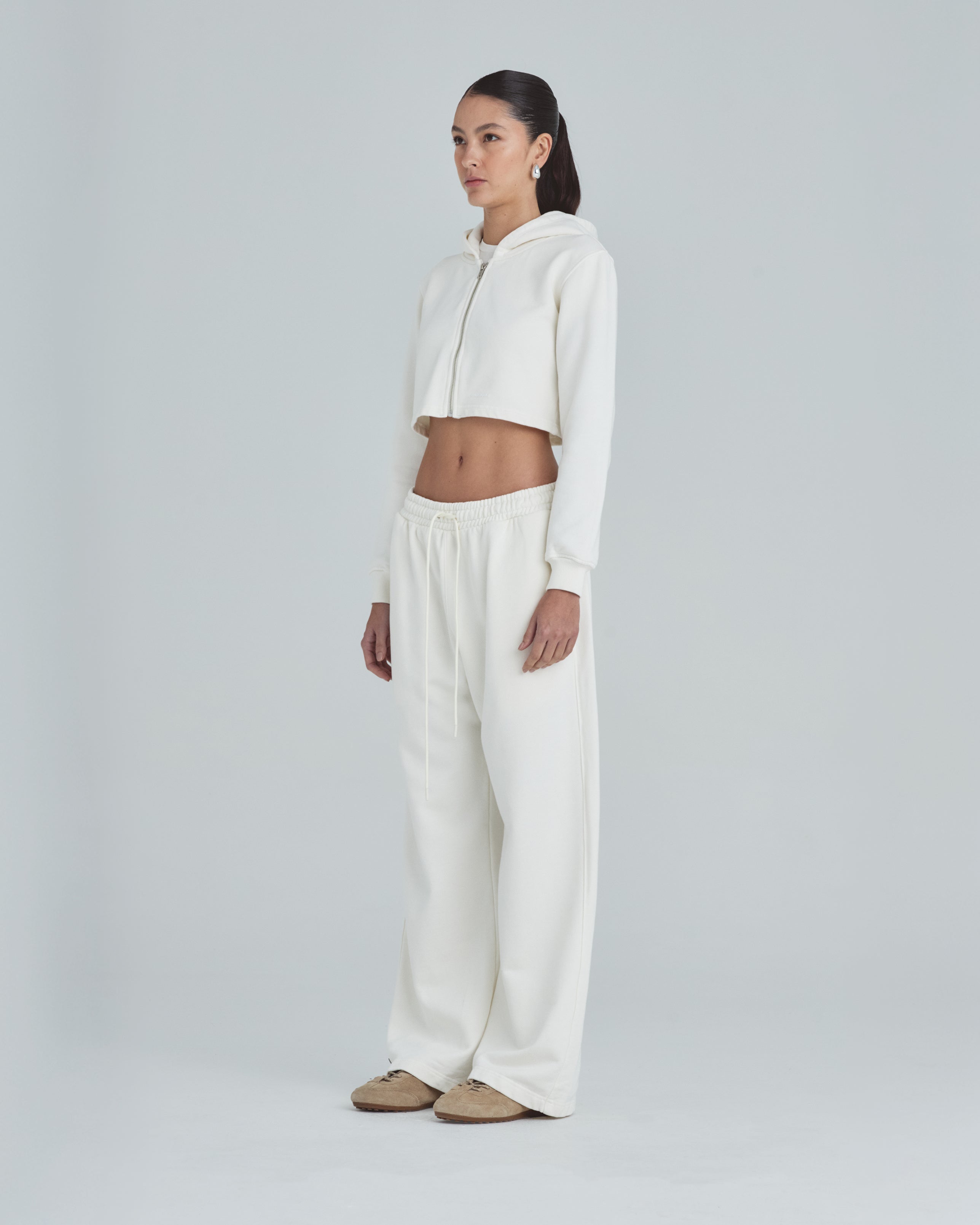 Line Basic StraightPants White