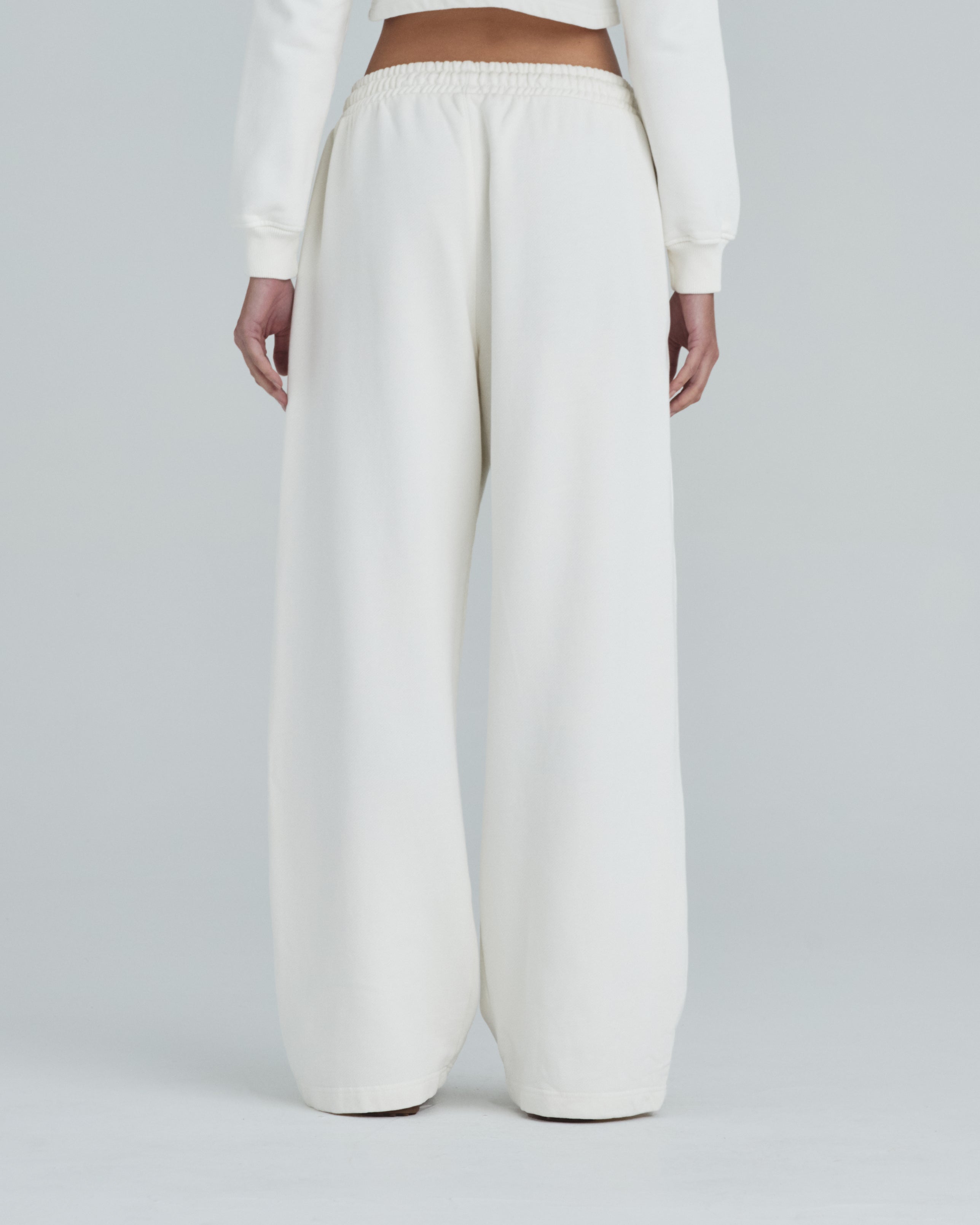 Line Basic StraightPants White