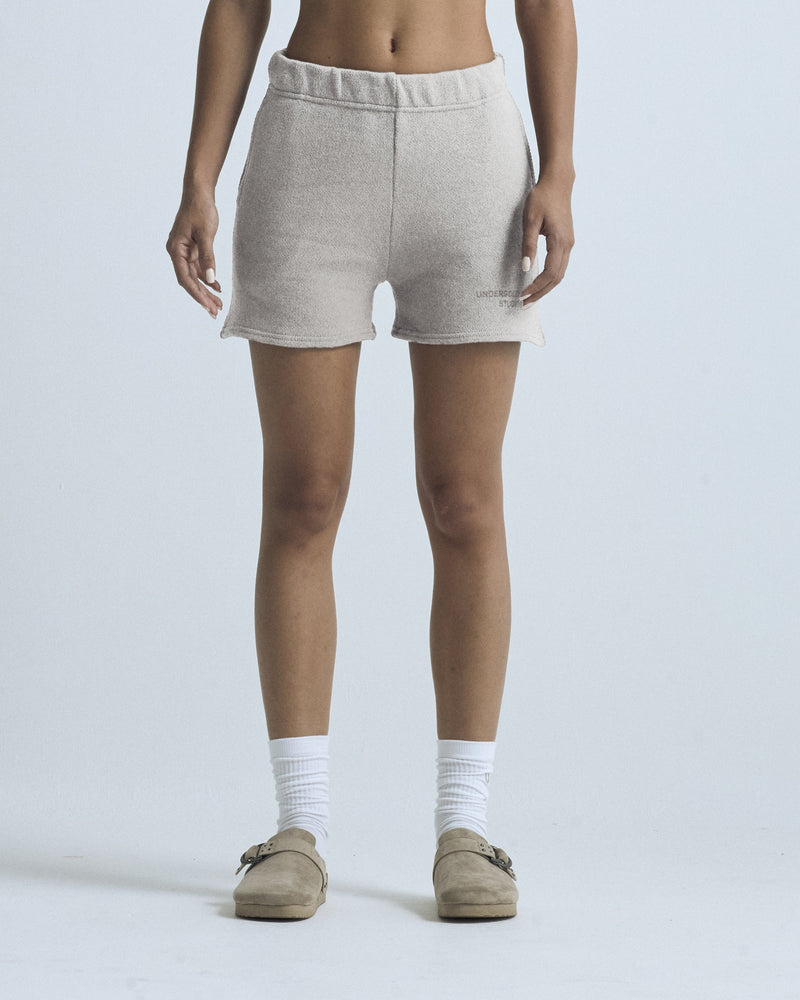 Pack Basics Knit Top Bone & W Basics Undergold Design Studio Knit Short Seed Gray
