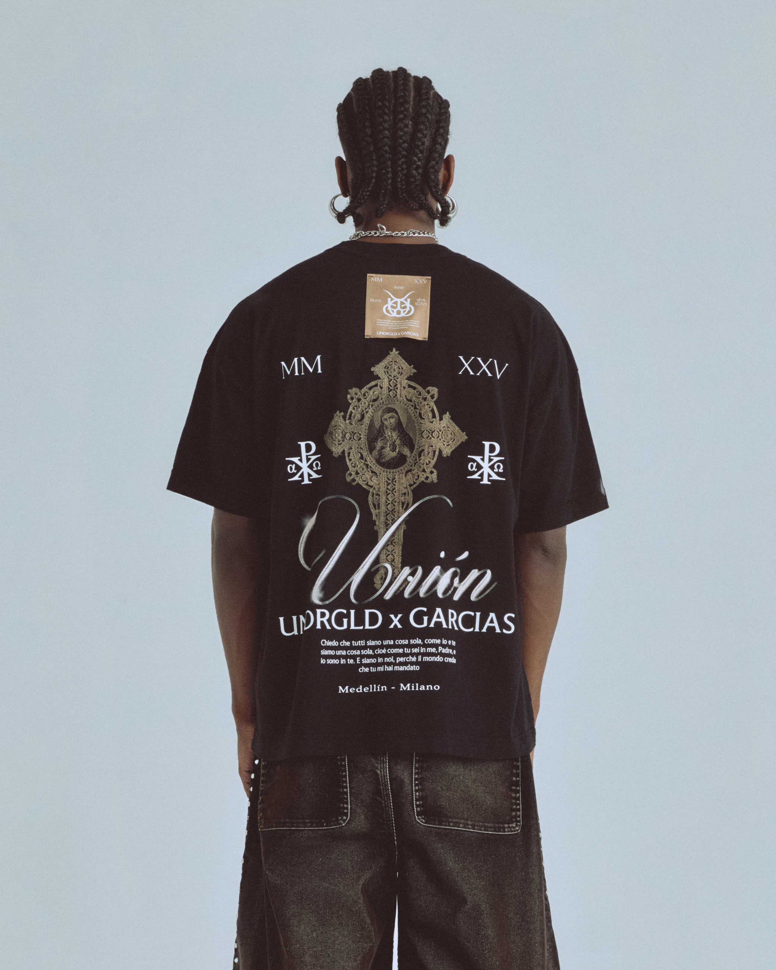 Santa Unión Regina Tshirt Black