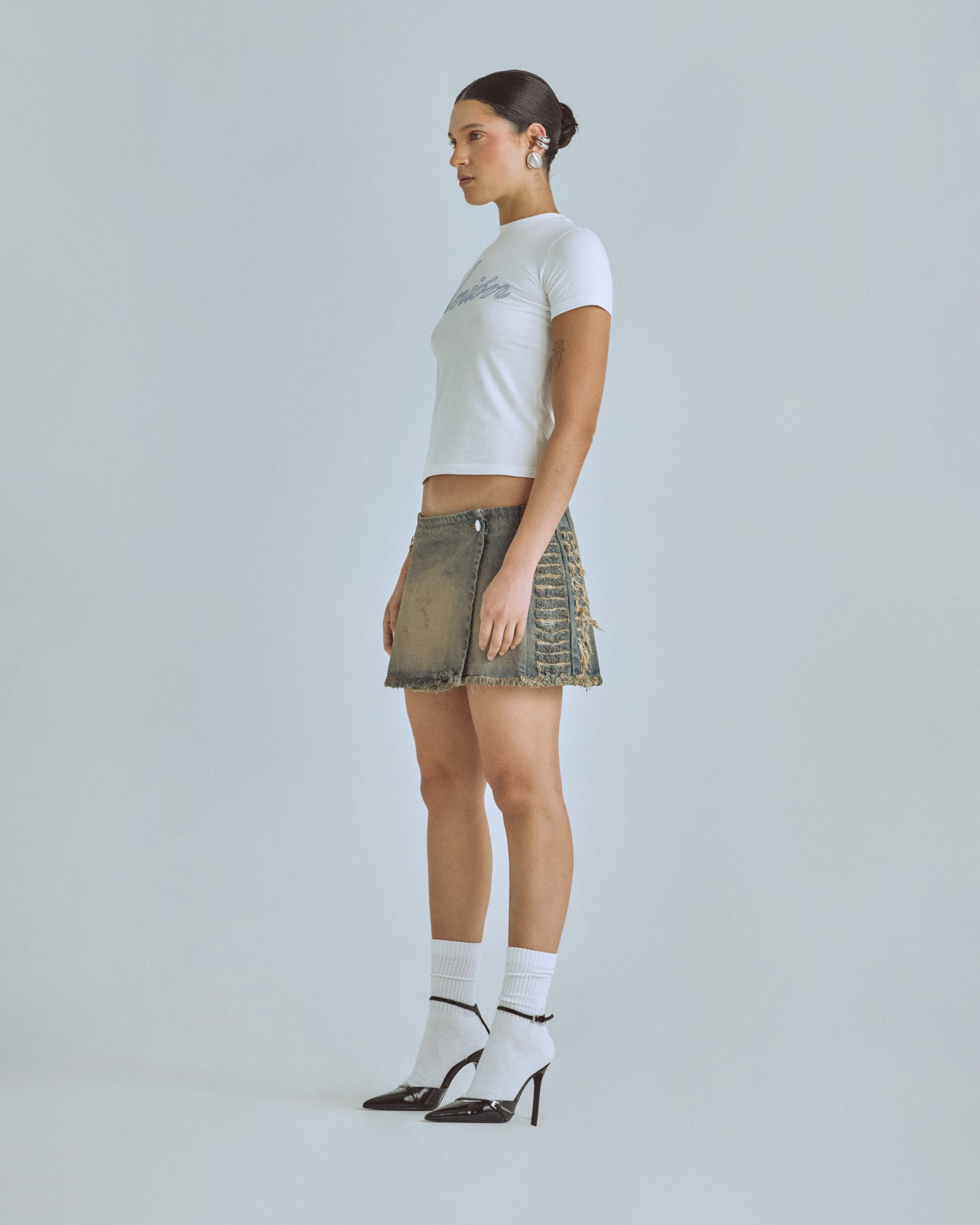 Santa Union "Unión" Long Baby Tee White