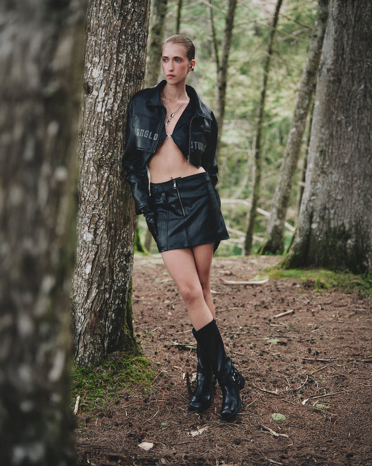 Spring Worn Logo Cropped Jacket Black