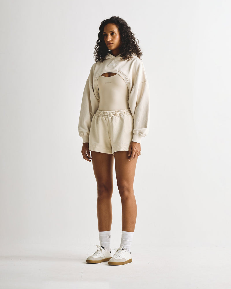 W Basics Buckled Shorts Cream