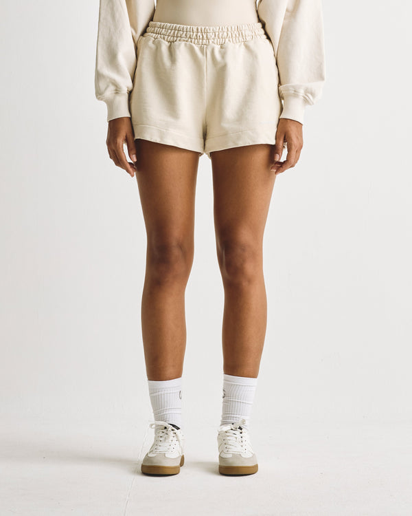 W Basics Buckled Shorts Cream