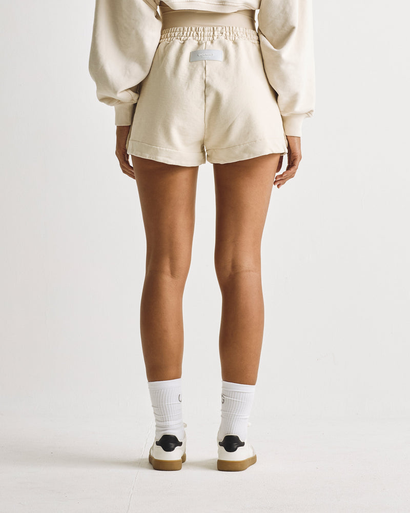 W Basics Buckled Shorts Cream