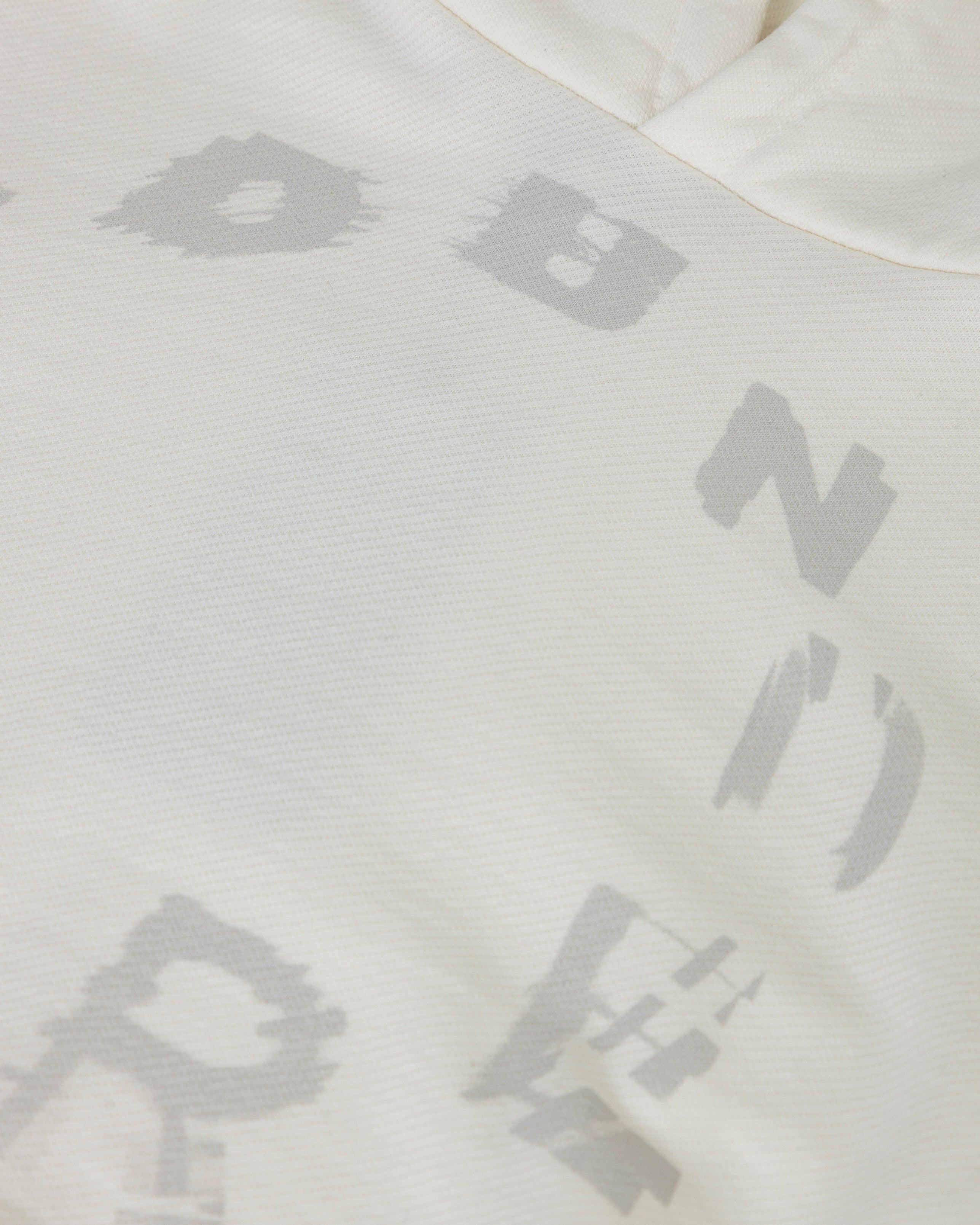 W Echoes Tremor Slim Fit Hoodie White